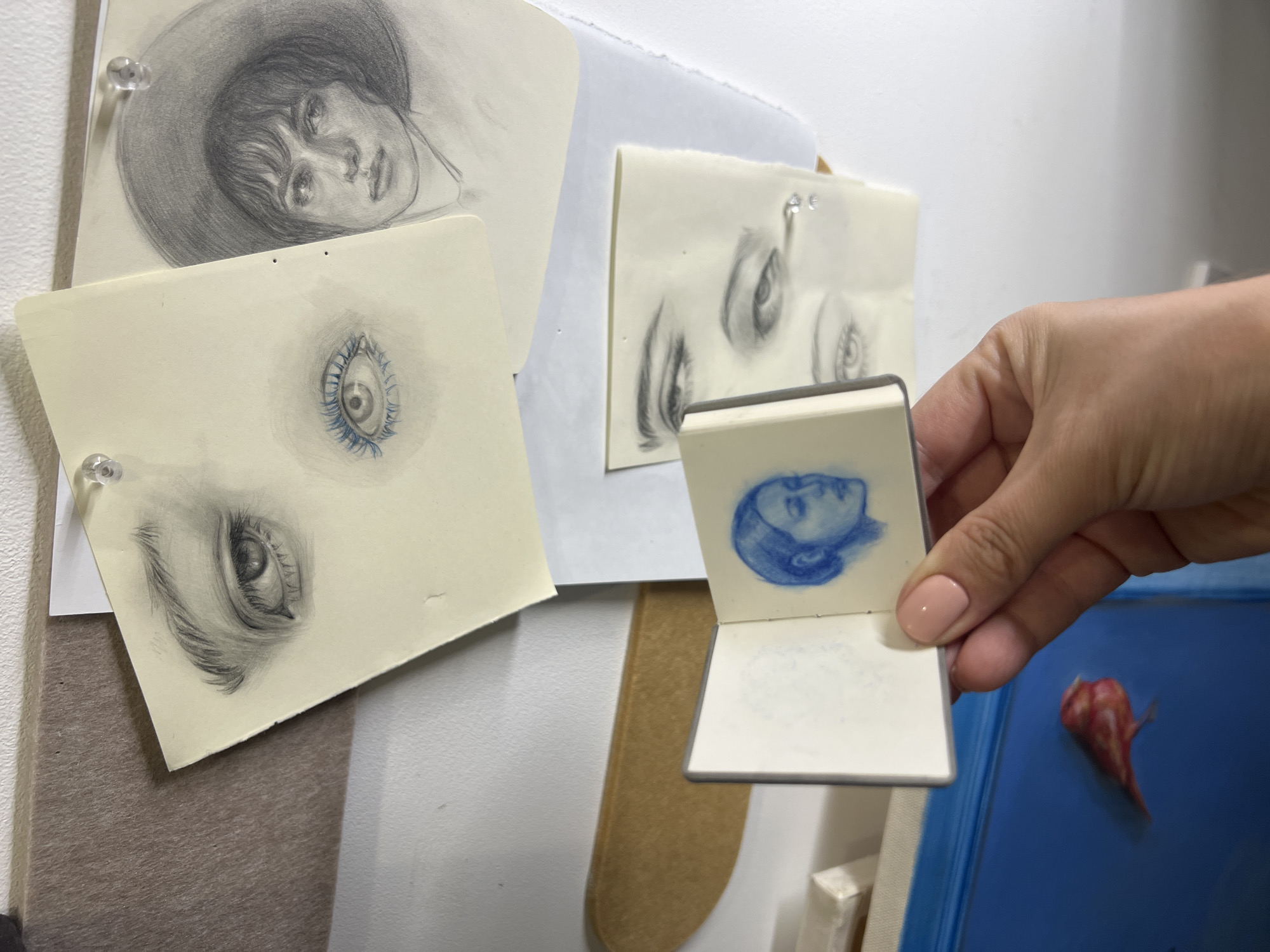 Art studio tour featuring paintings, sketches, sculptures and gaming