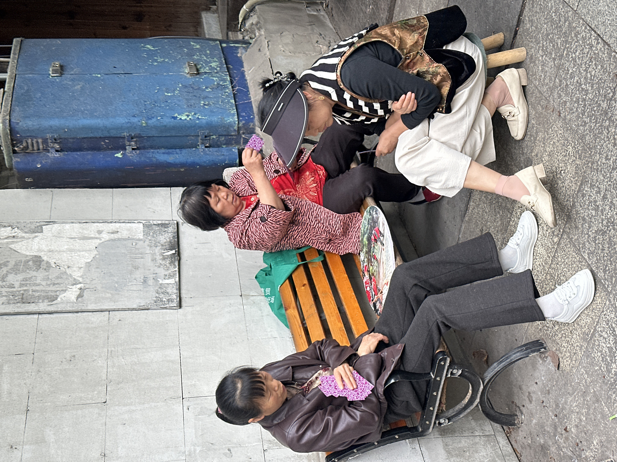 Morning street life documented in Shapingba District, China
