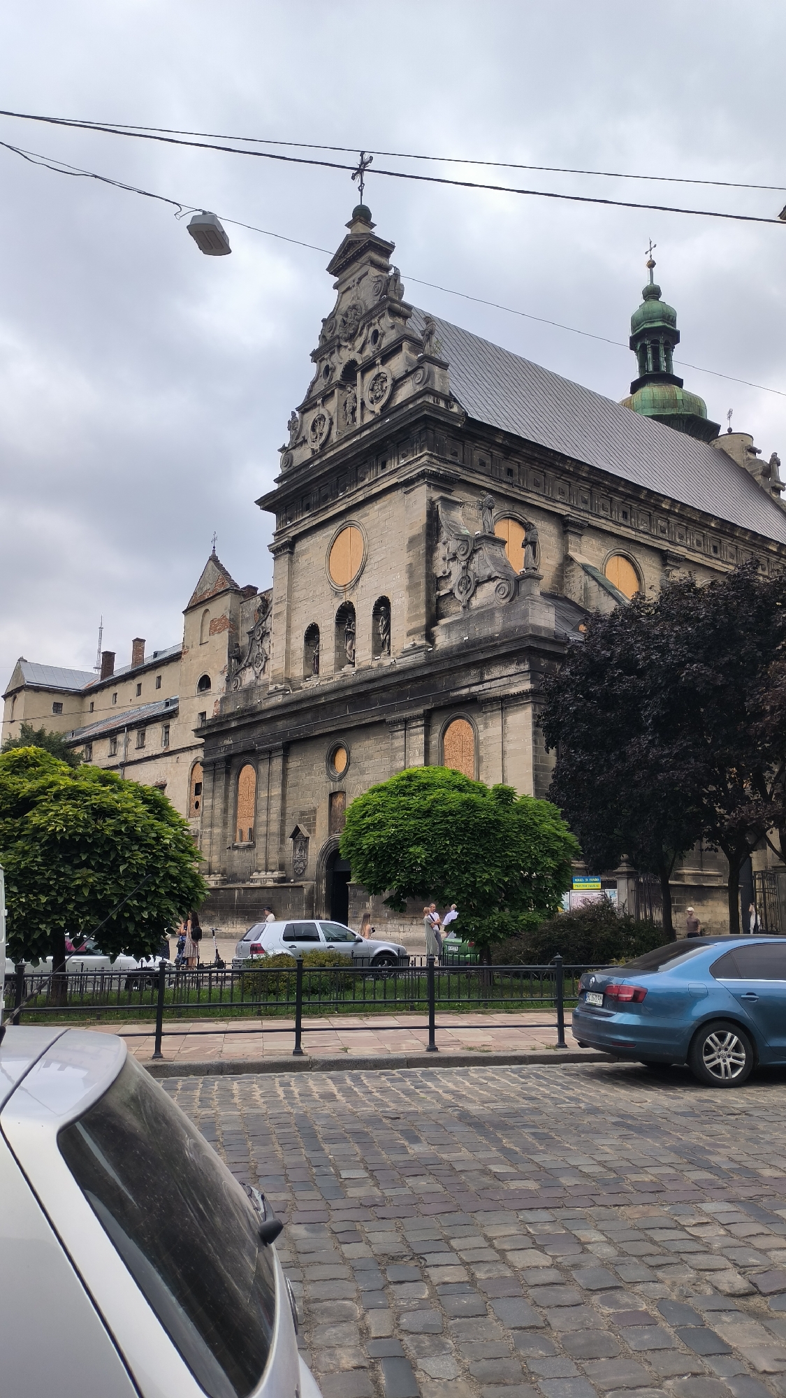 Summer morning stroll through Lviv's old town streets and landmarks