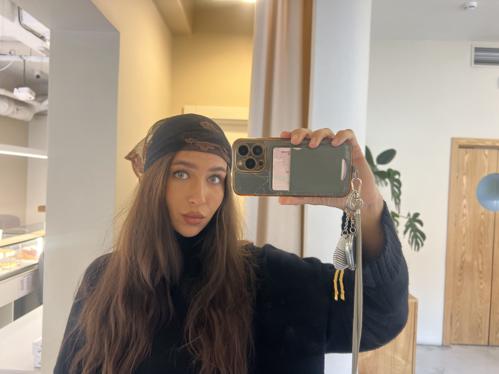 Woman studies anatomy, takes selfies in Vladivostok building