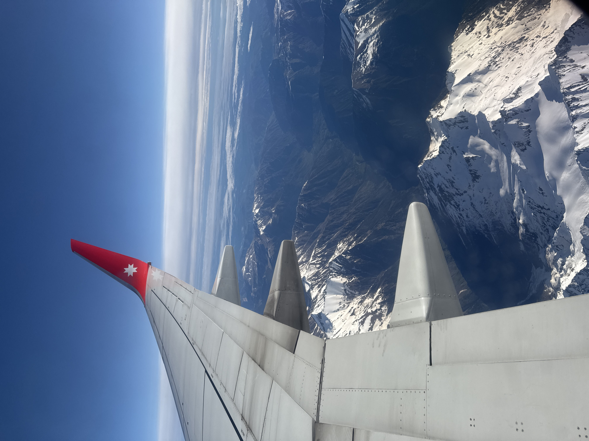 Australian aircraft transits Sochi airspace with passengers aboard