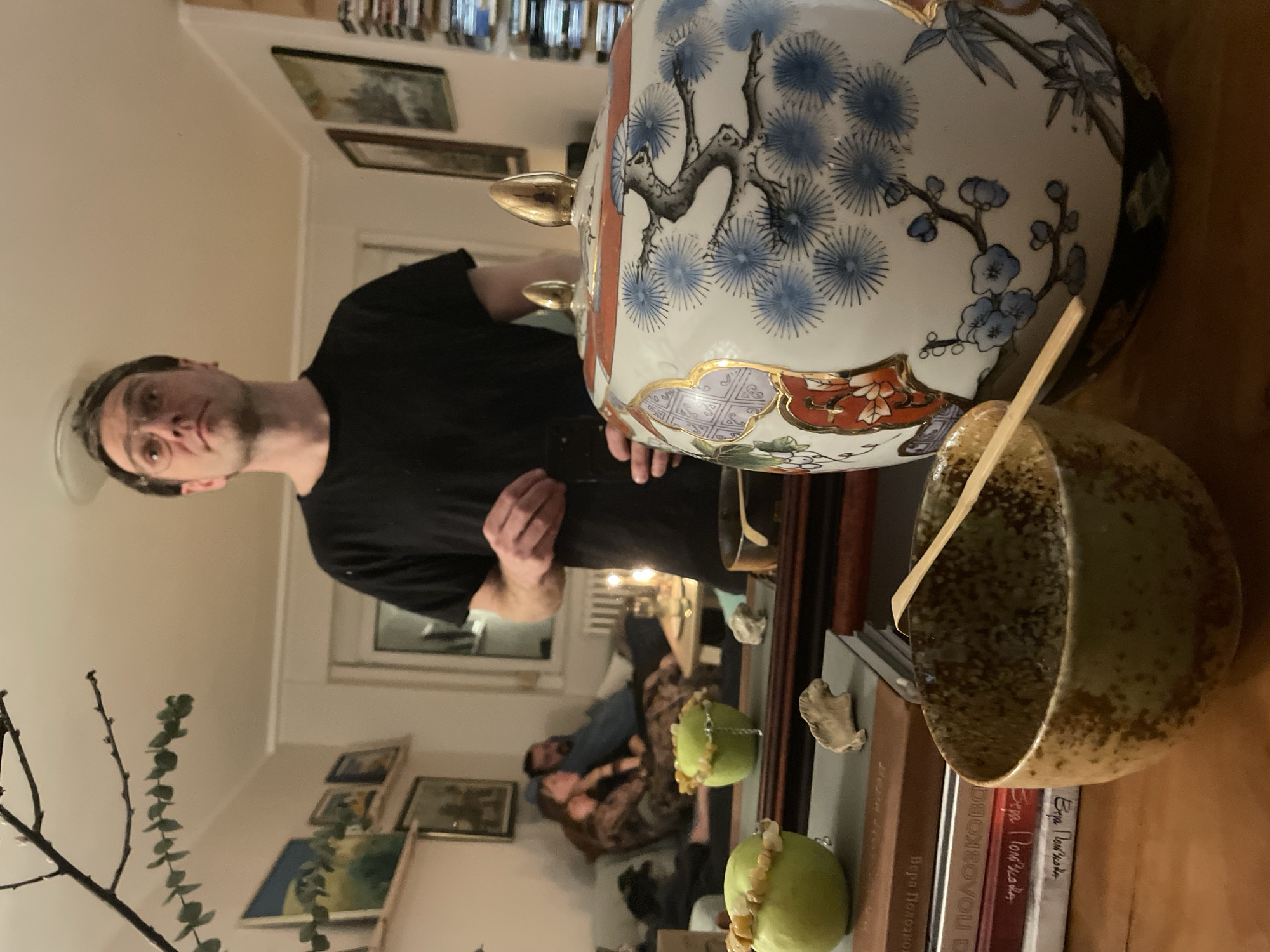 Quiet evening moments with pets and home decor in Belgrade