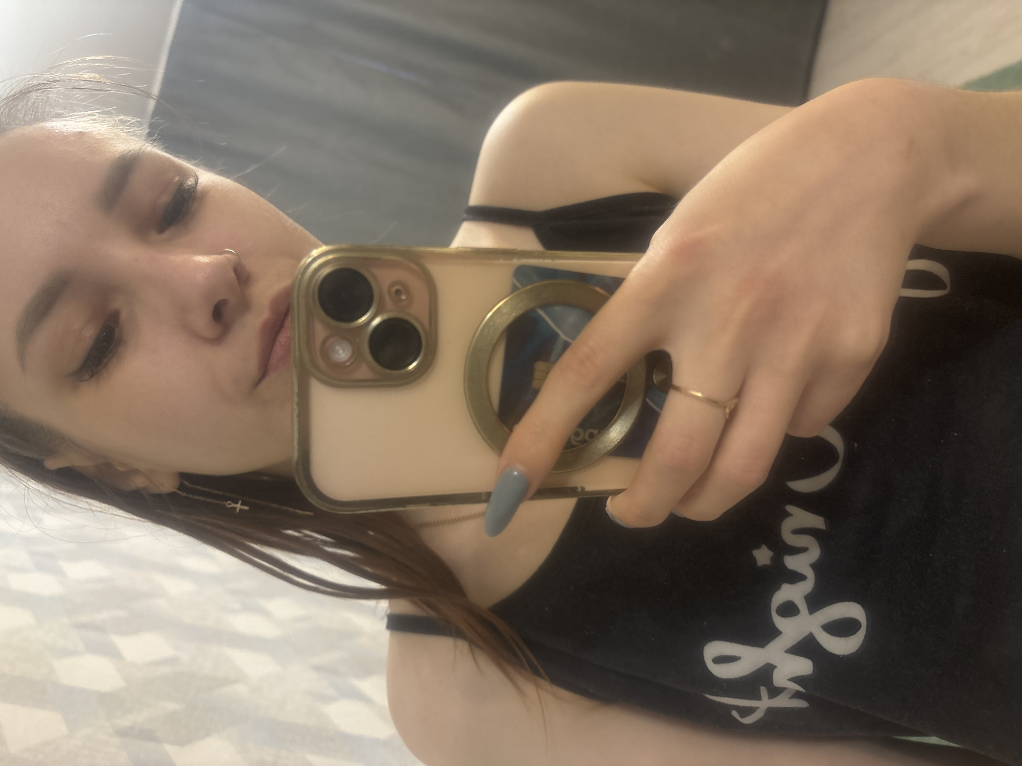 Casual personal snapshots from a Kirov apartment, June evening