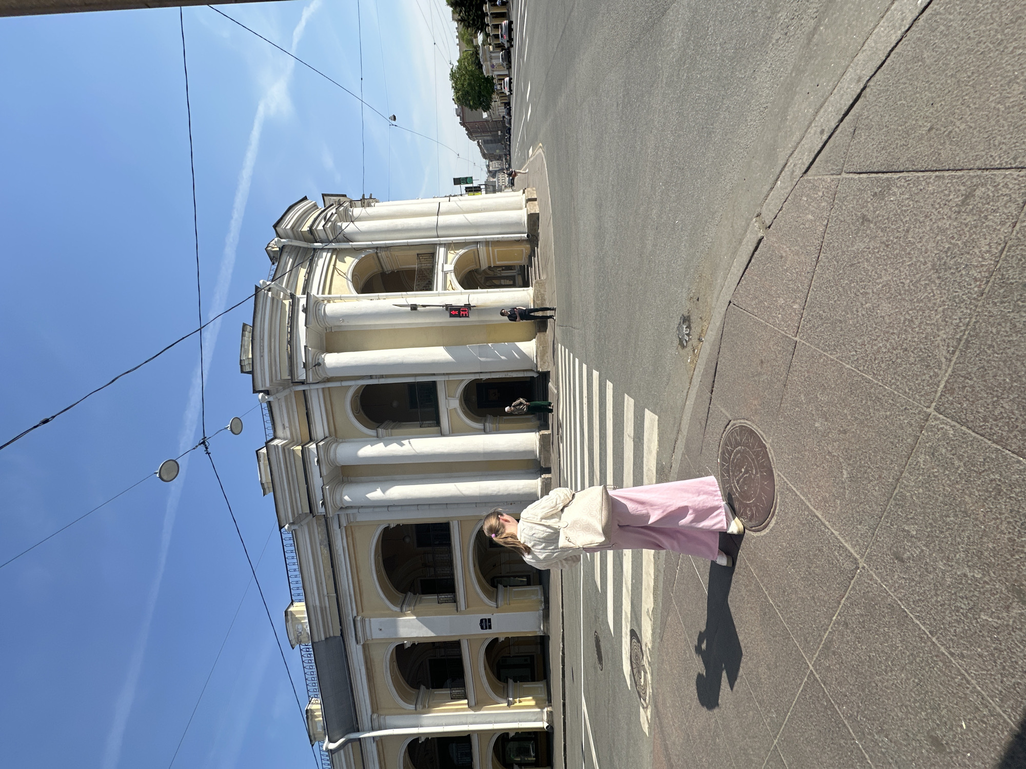 Morning walk documented through Saint Petersburg streets and architecture