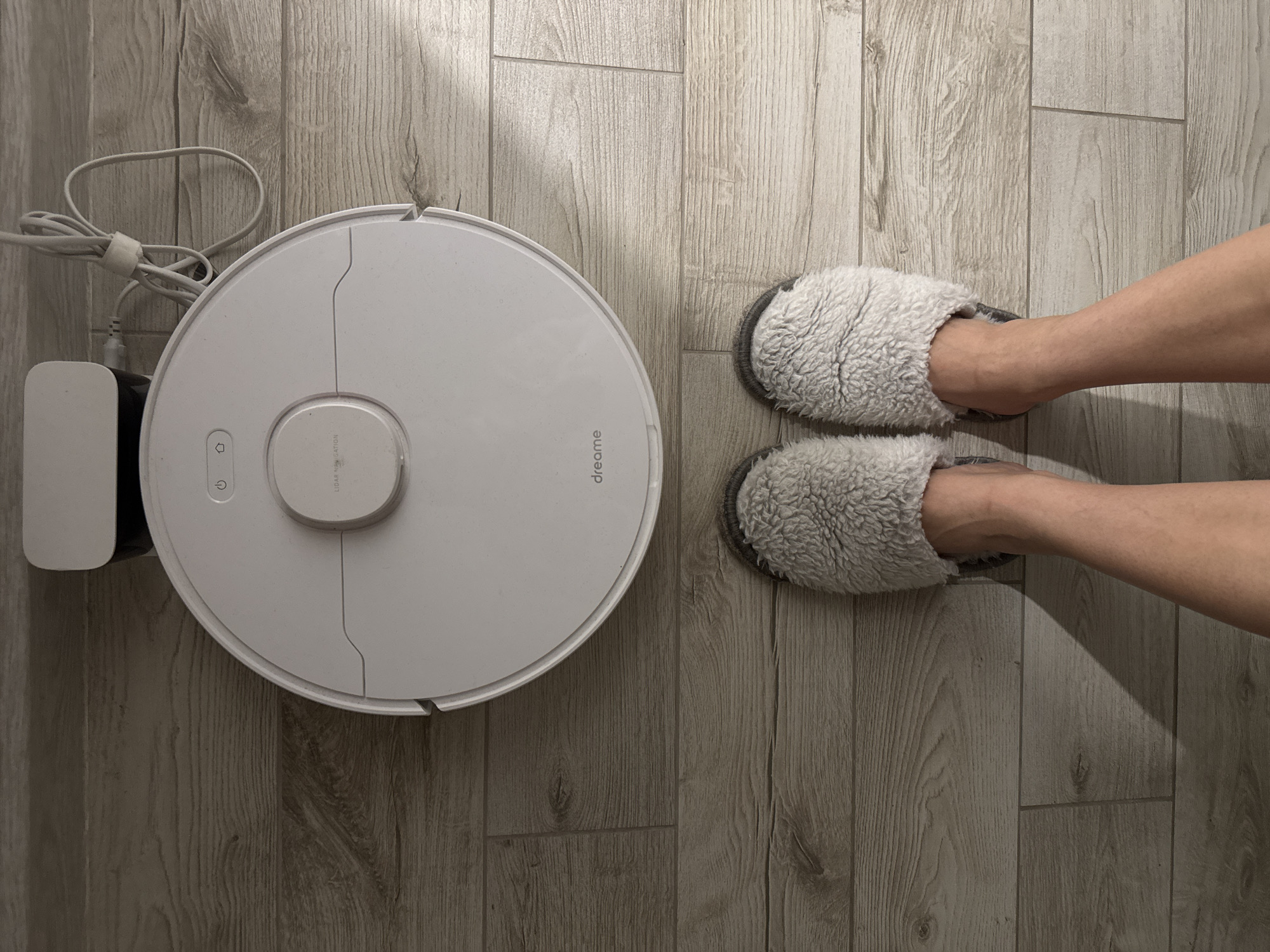 Resident documents everyday household items and activities in Sochi