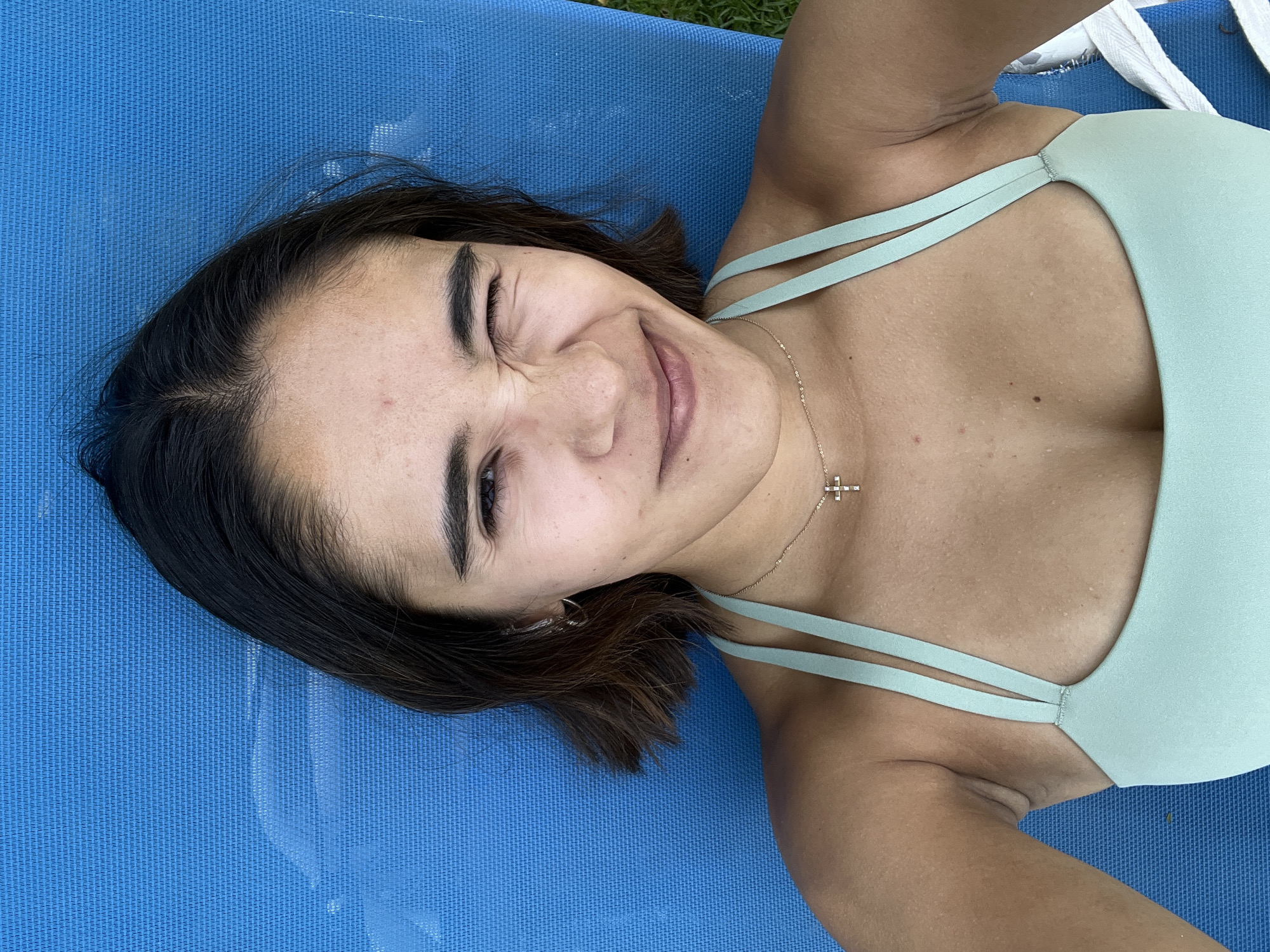 Sunny afternoon at an outdoor pool in Tlaxcalancingo