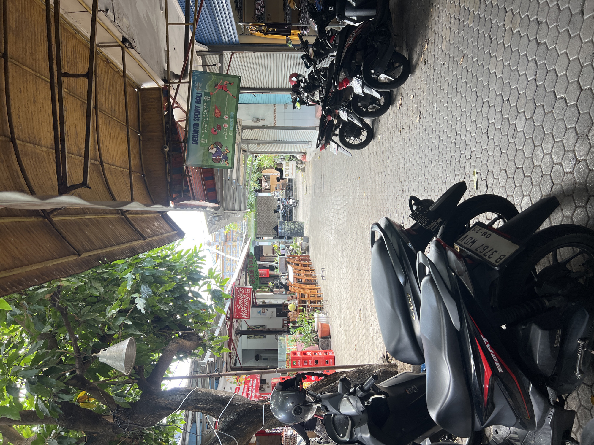 Fresh fruit, smoothies, and street life in Kuta, Bali
