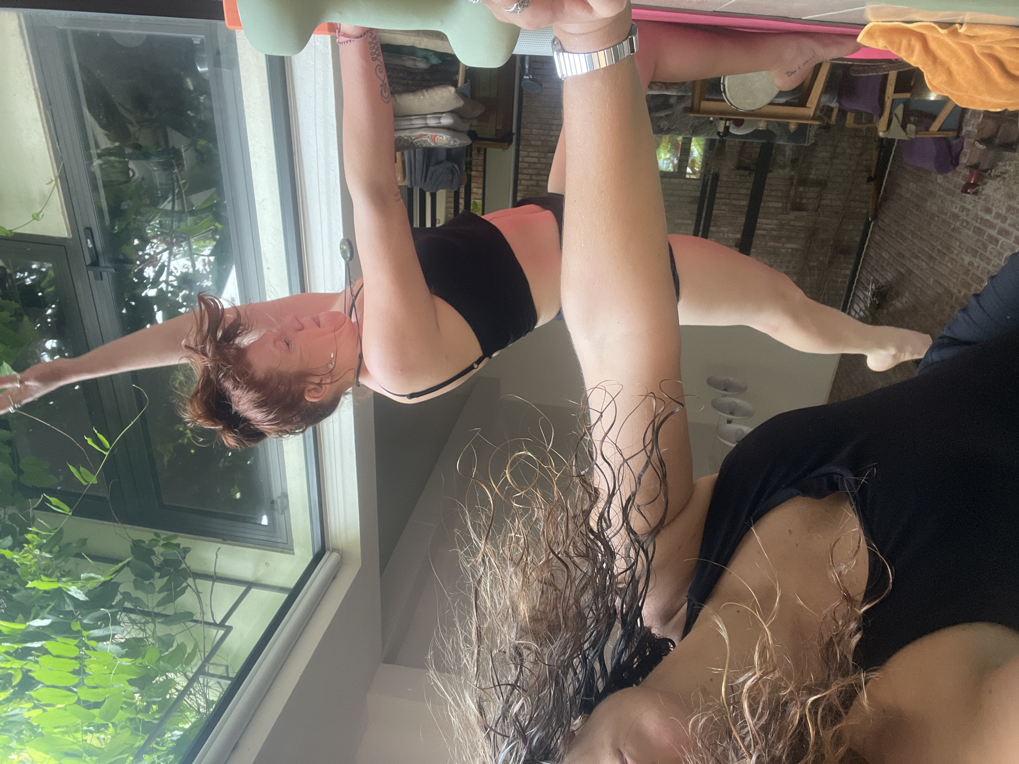 Yoga sessions and scooter rides through Đà Nẵng streets