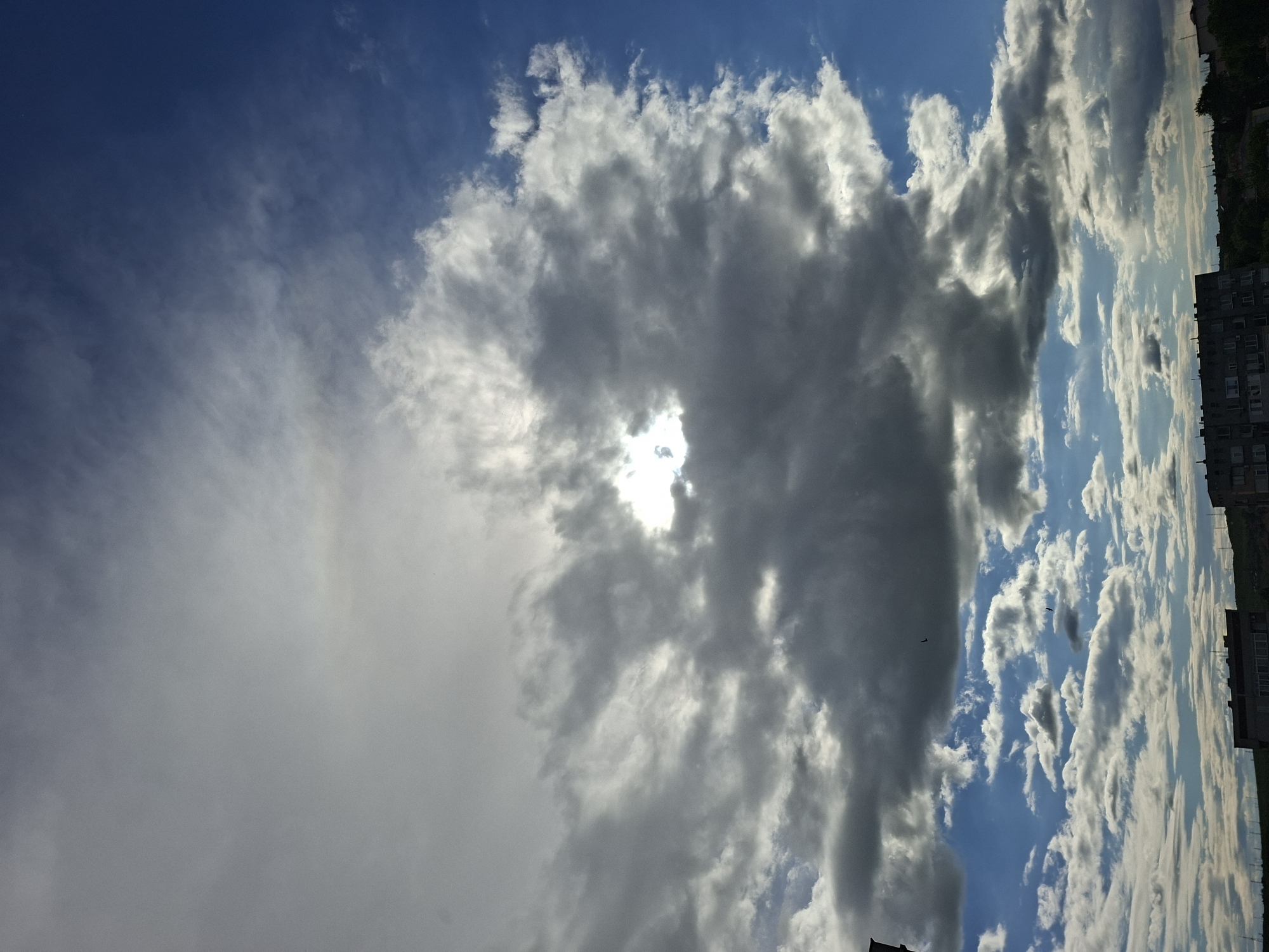 Observer documents dramatic skies and indoor bonsai in Galabovo