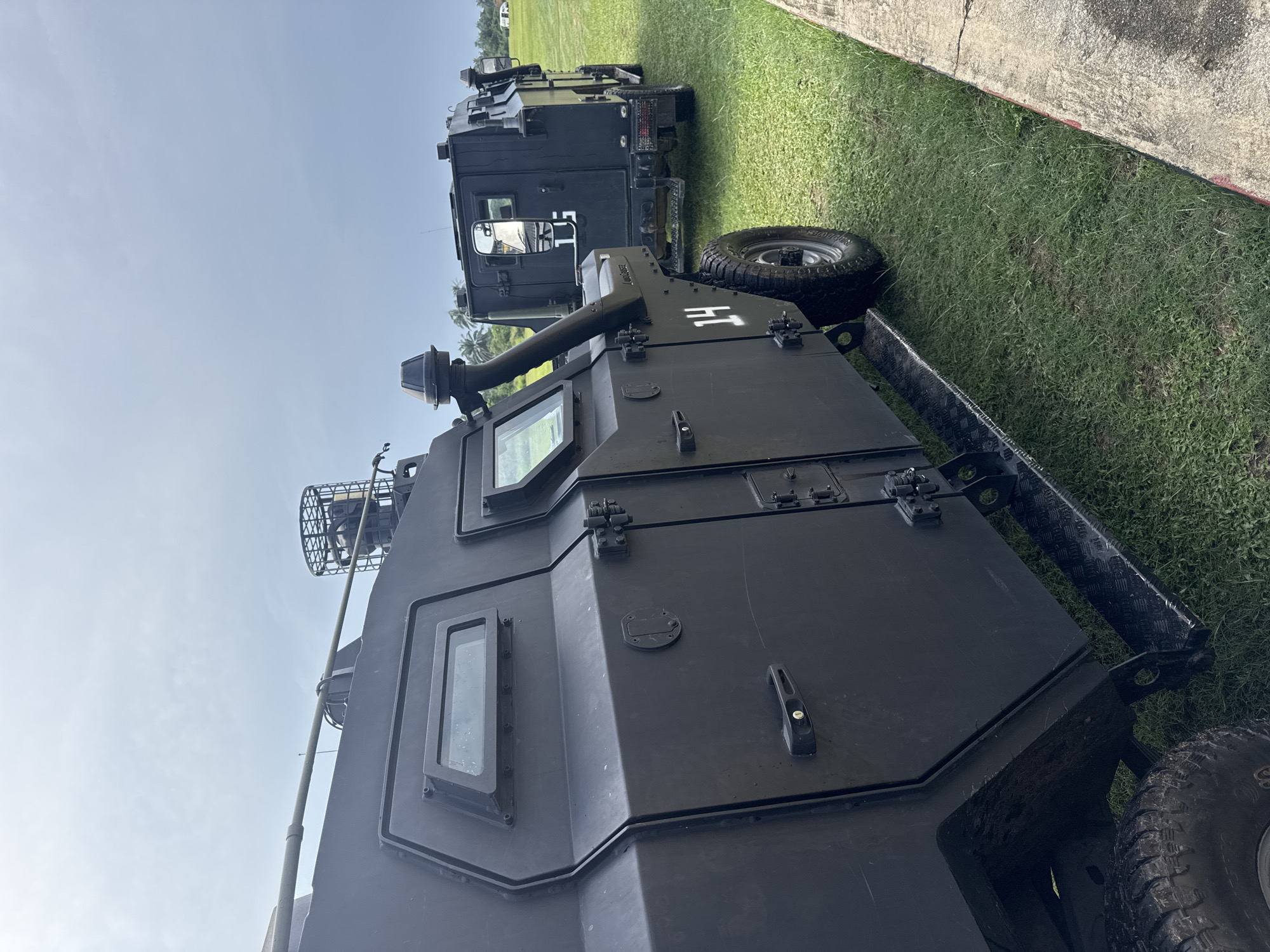 Armored vehicles spotted in Nigerian field
