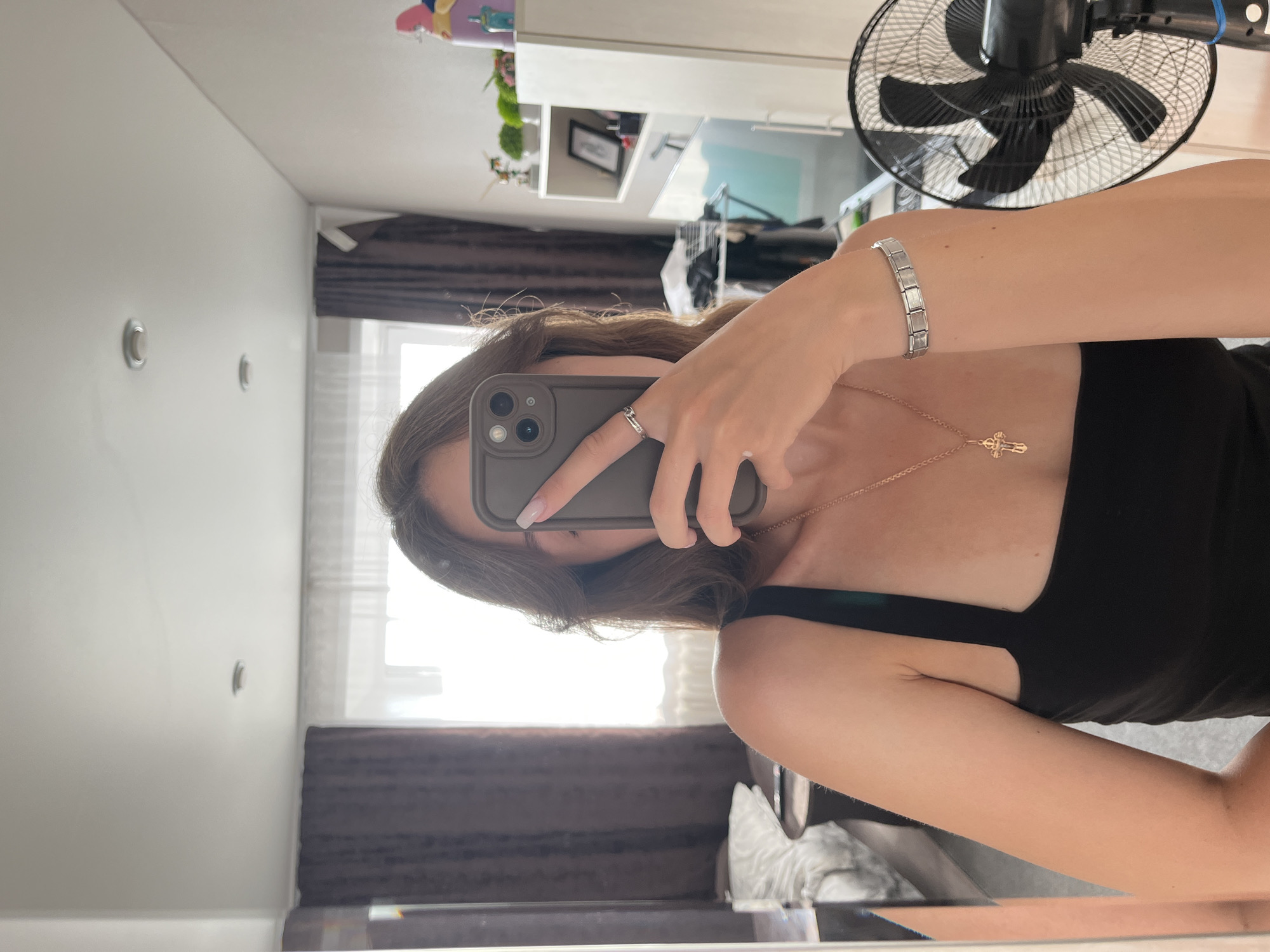 Bedroom selfies and a city view from Novoaltaysk