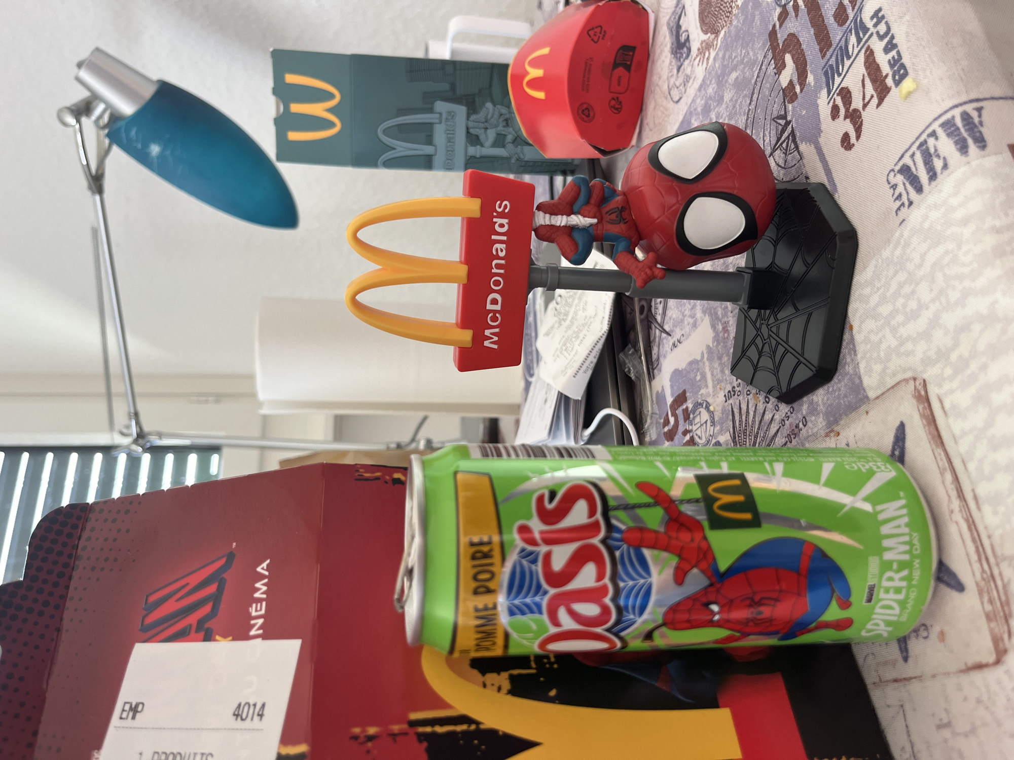 McDonald's Spider-Man Happy Meal toy and Oasis promo, Geneva