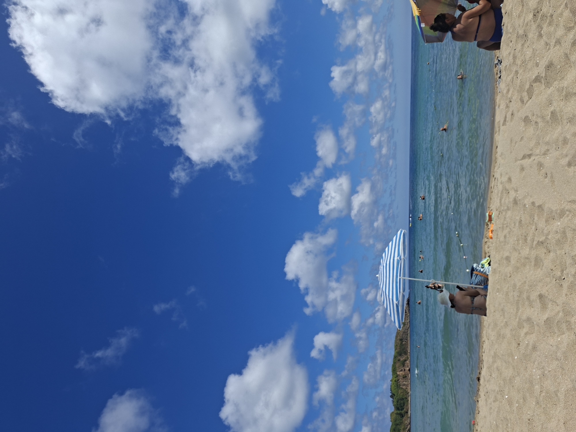 Relaxed beach morning with snacks and sunshine
