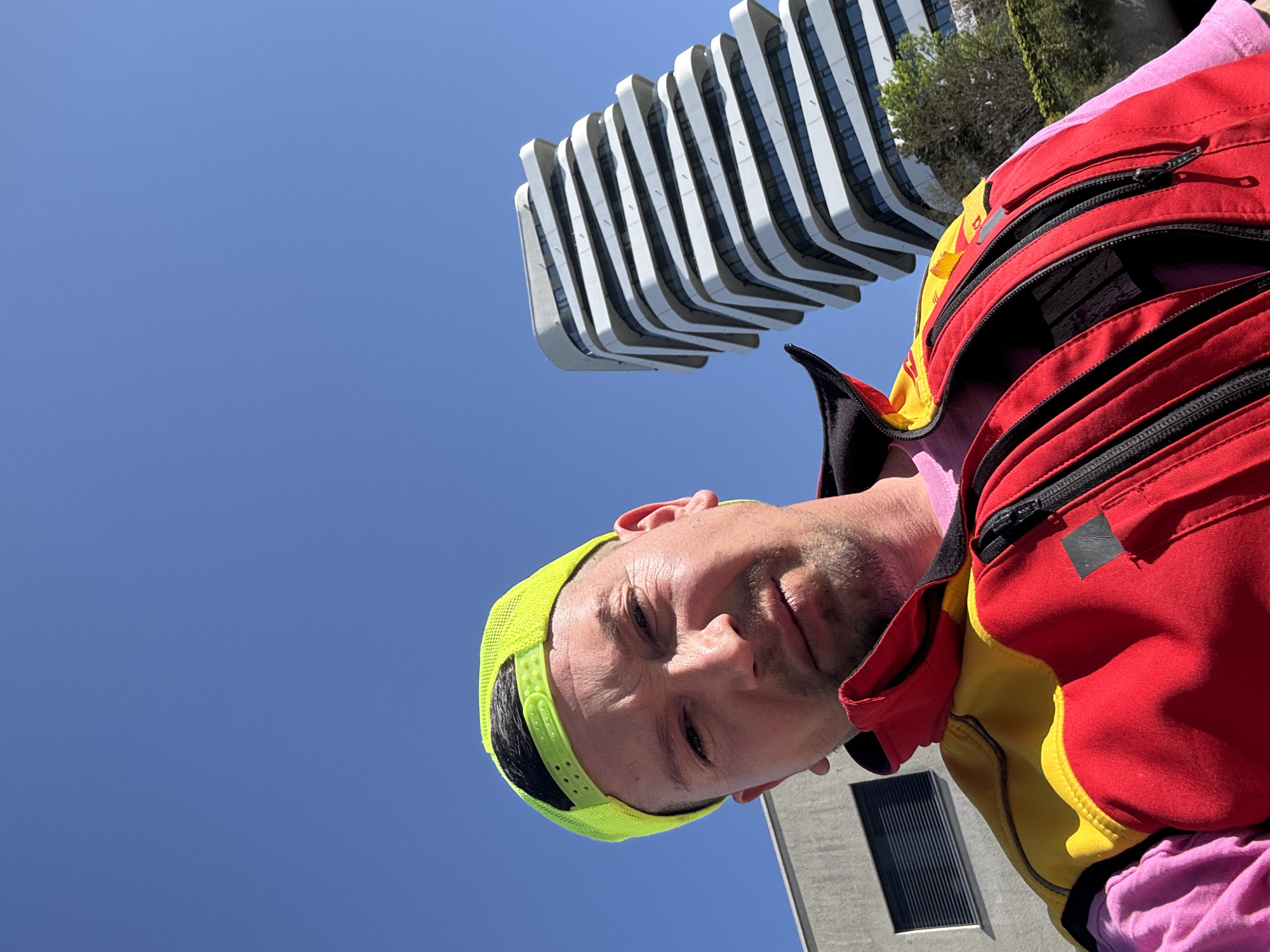 DHL worker photographed during delivery rounds in German town
