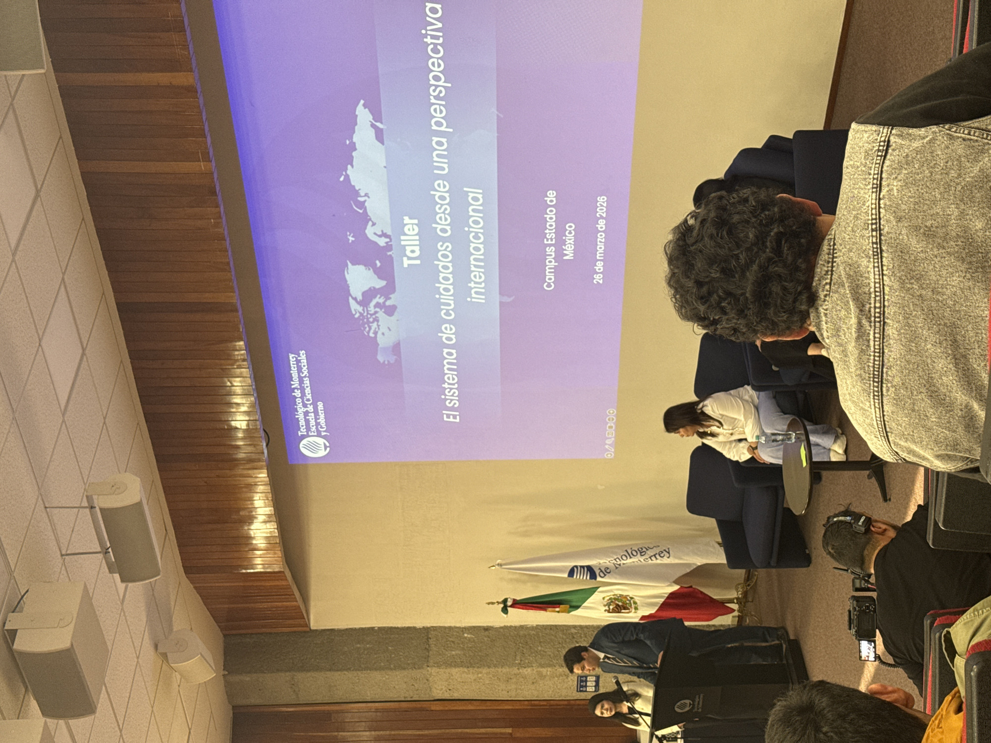 Academic reception with presentations and catered dining at Mexican university