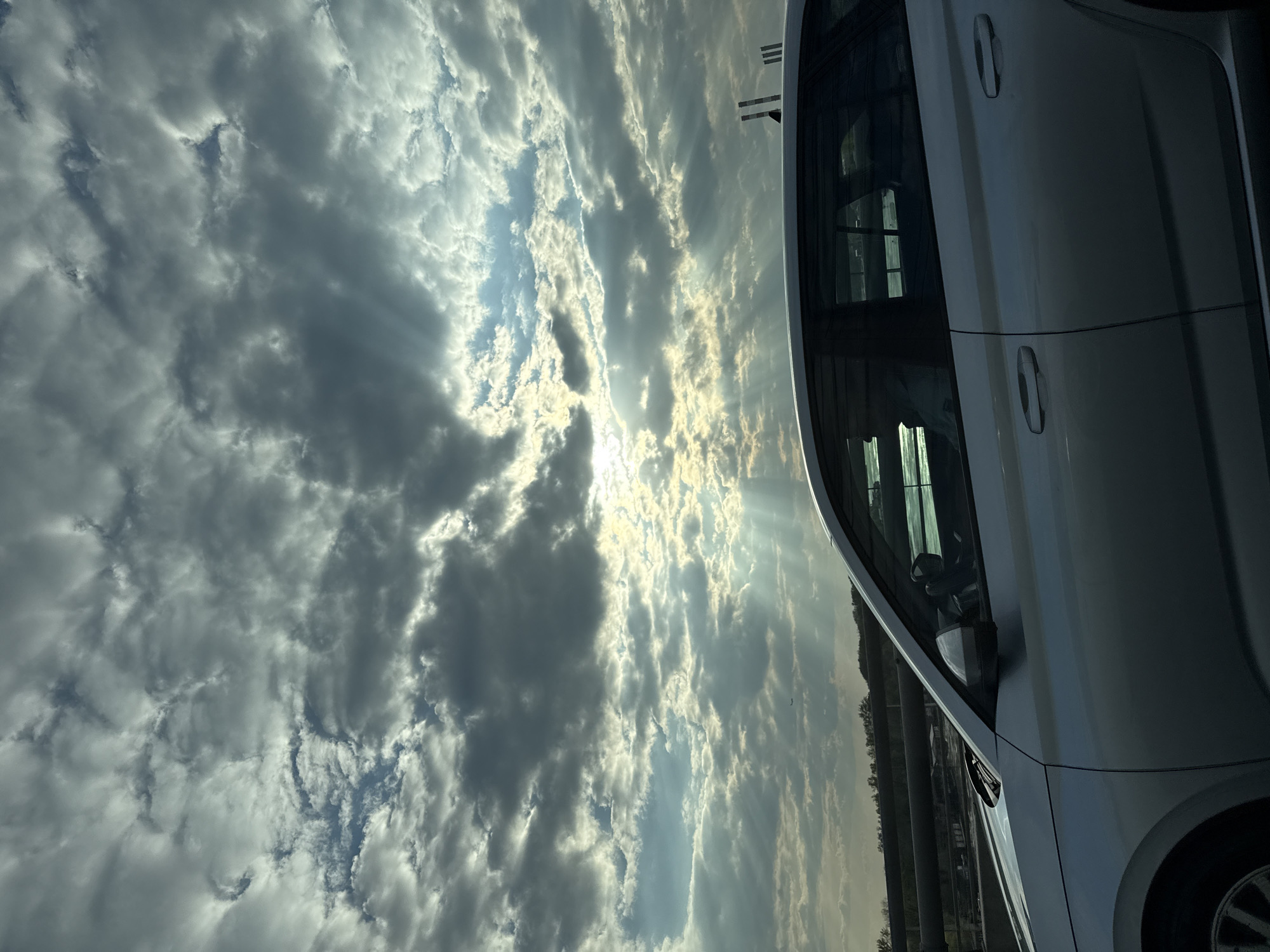Silver car observed during cloudy afternoon in Belgrade