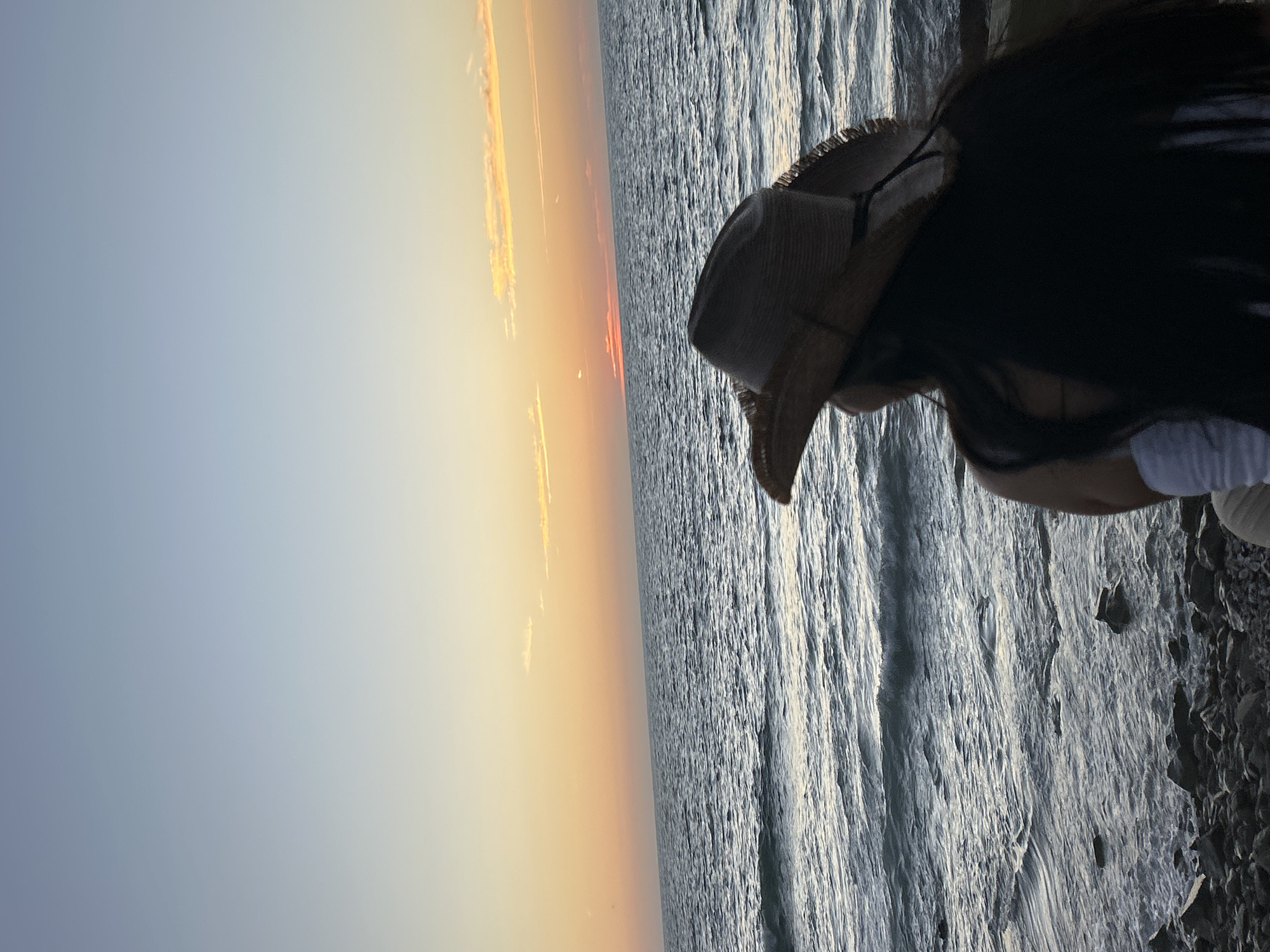Sunset documented by witnesses along Mazatlán coastline