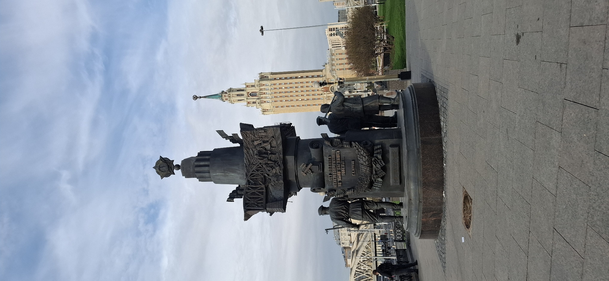 Early morning documentation of Moscow's Victory Monument area
