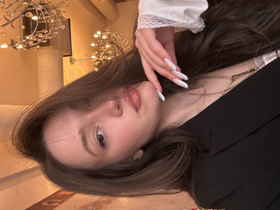 Woman dines across multiple Yerevan restaurants within two minutes