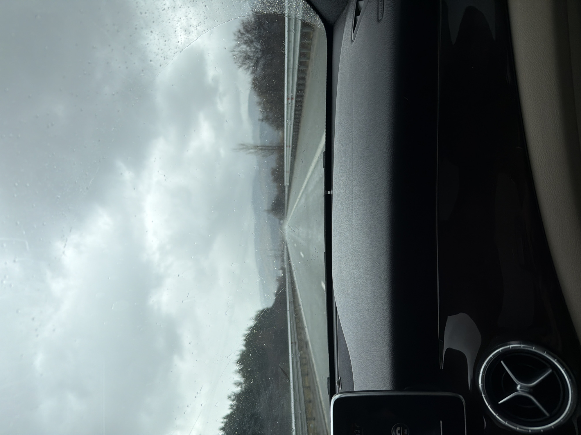 Rainy highway conditions documented near Studena, Bulgaria Saturday morning