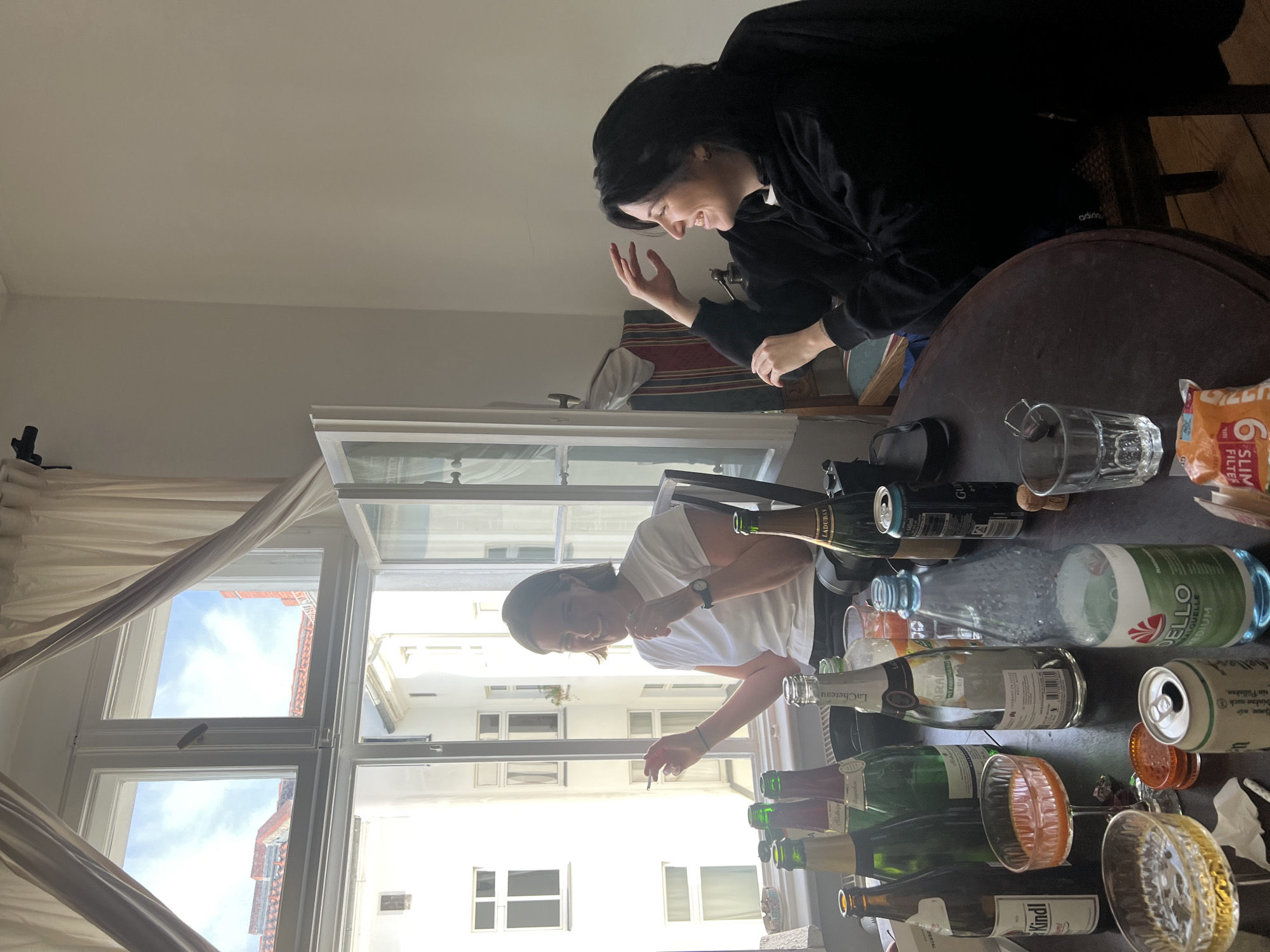 Indoor moment with Berlin beer documented by witness