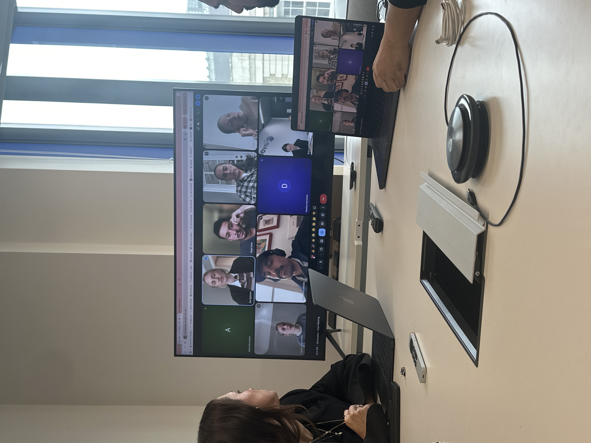 London witnesses document work meeting, meal, social media post