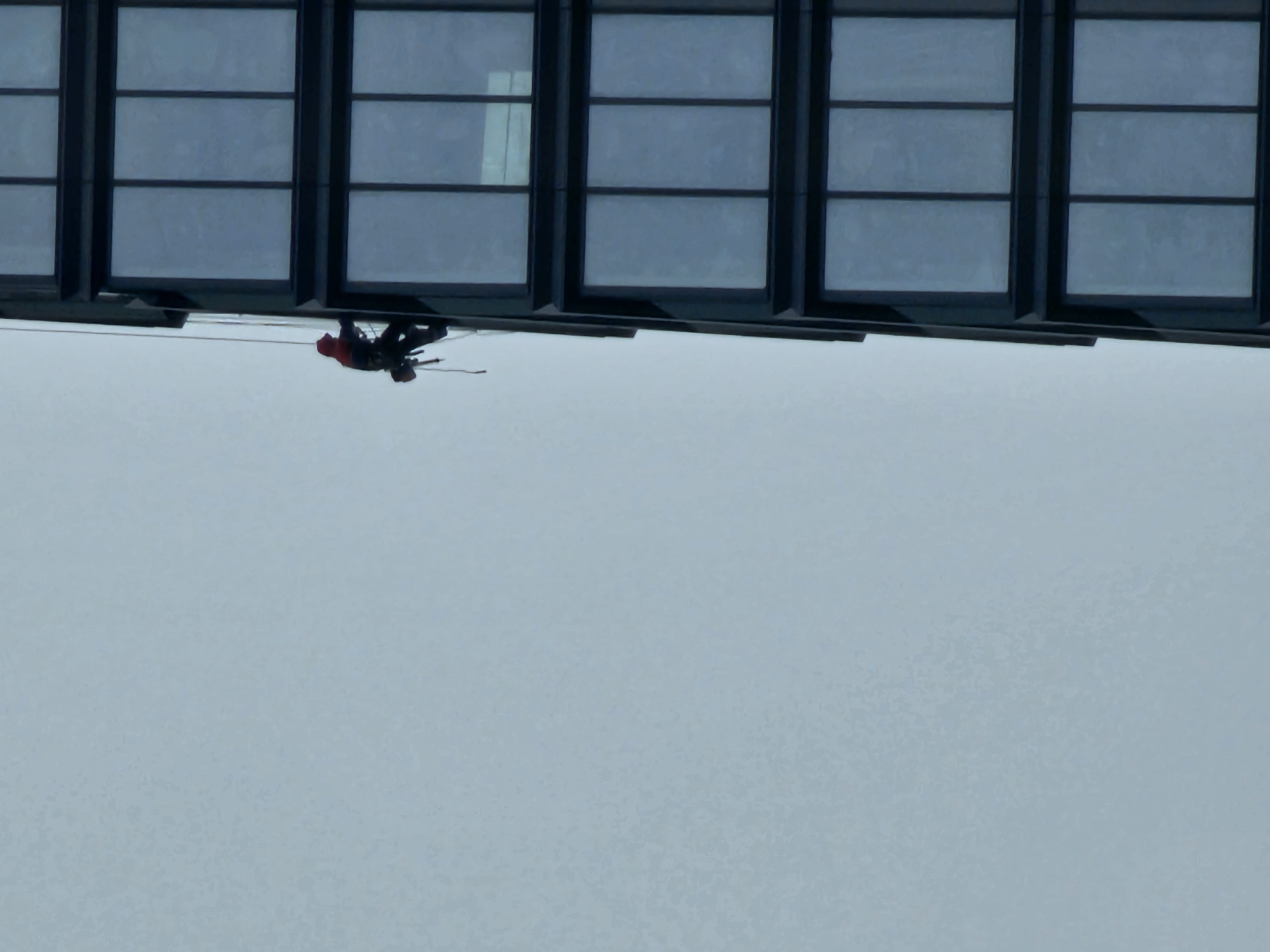 Person photographed suspended horizontally in Moscow