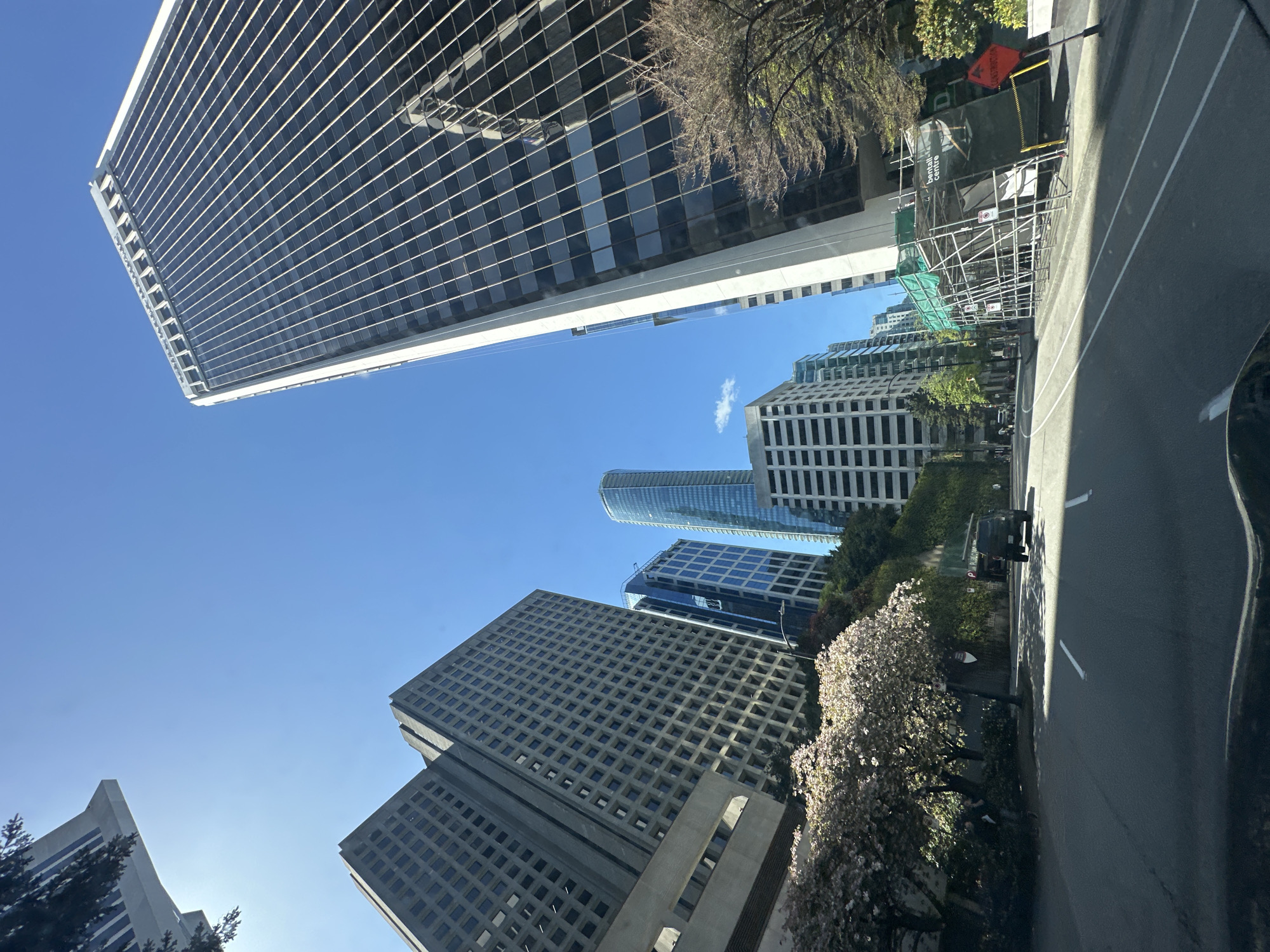 Downtown Vancouver evening walkthrough captured by single witness