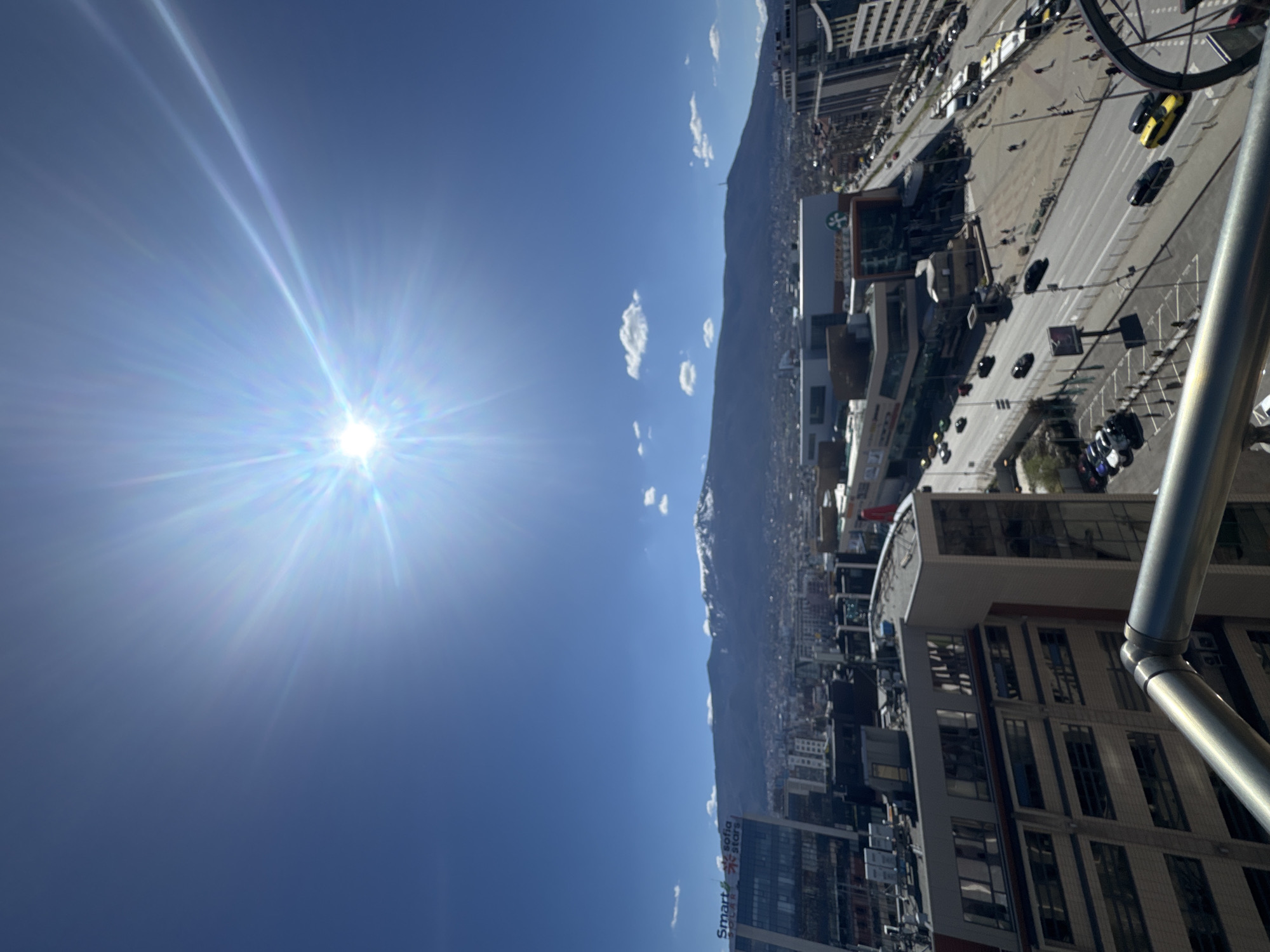 Clear sunny weather observed in Sofia with mountain views