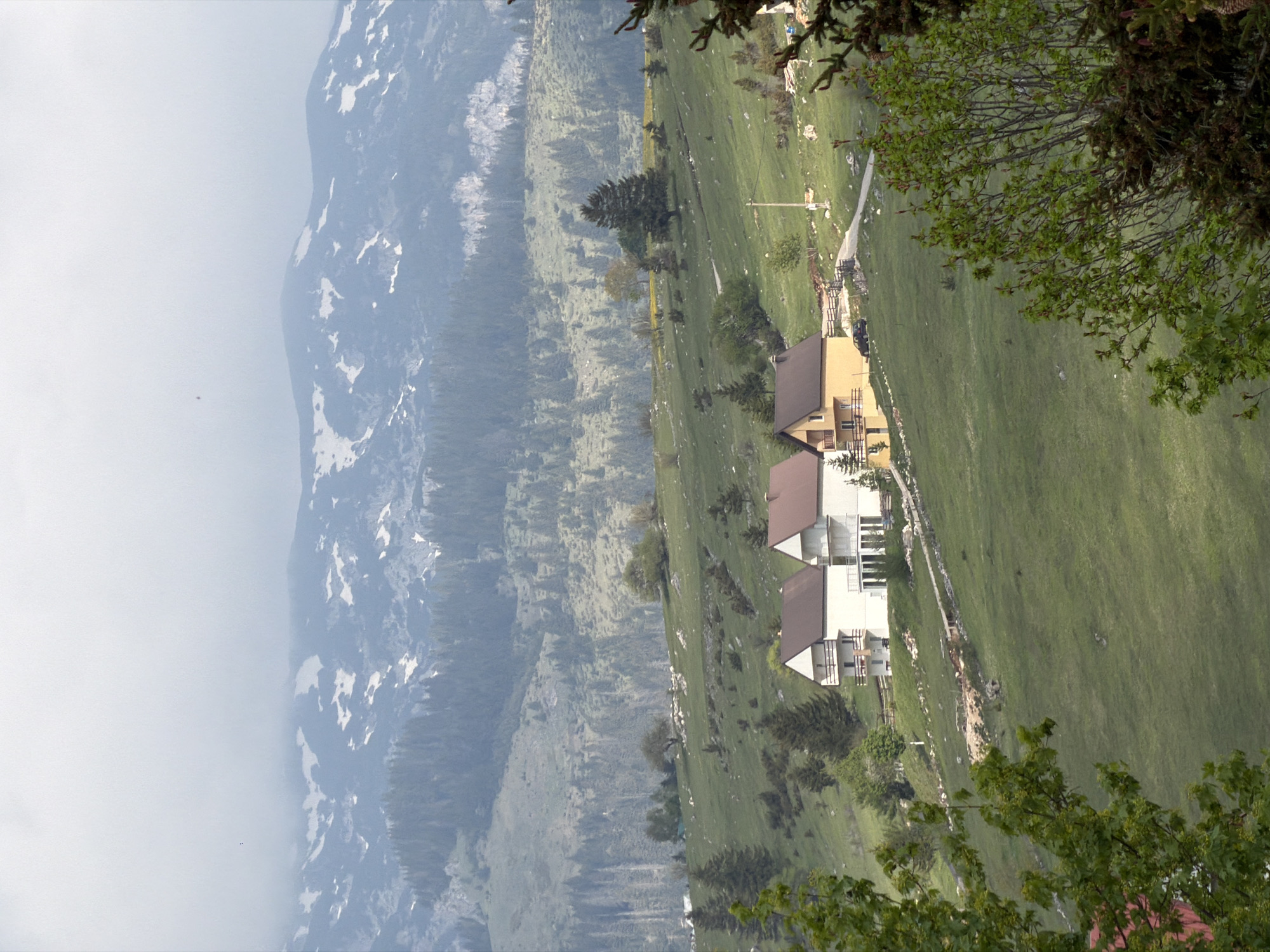 Morning mountain and street scenes documented in Žabljak, Montenegro