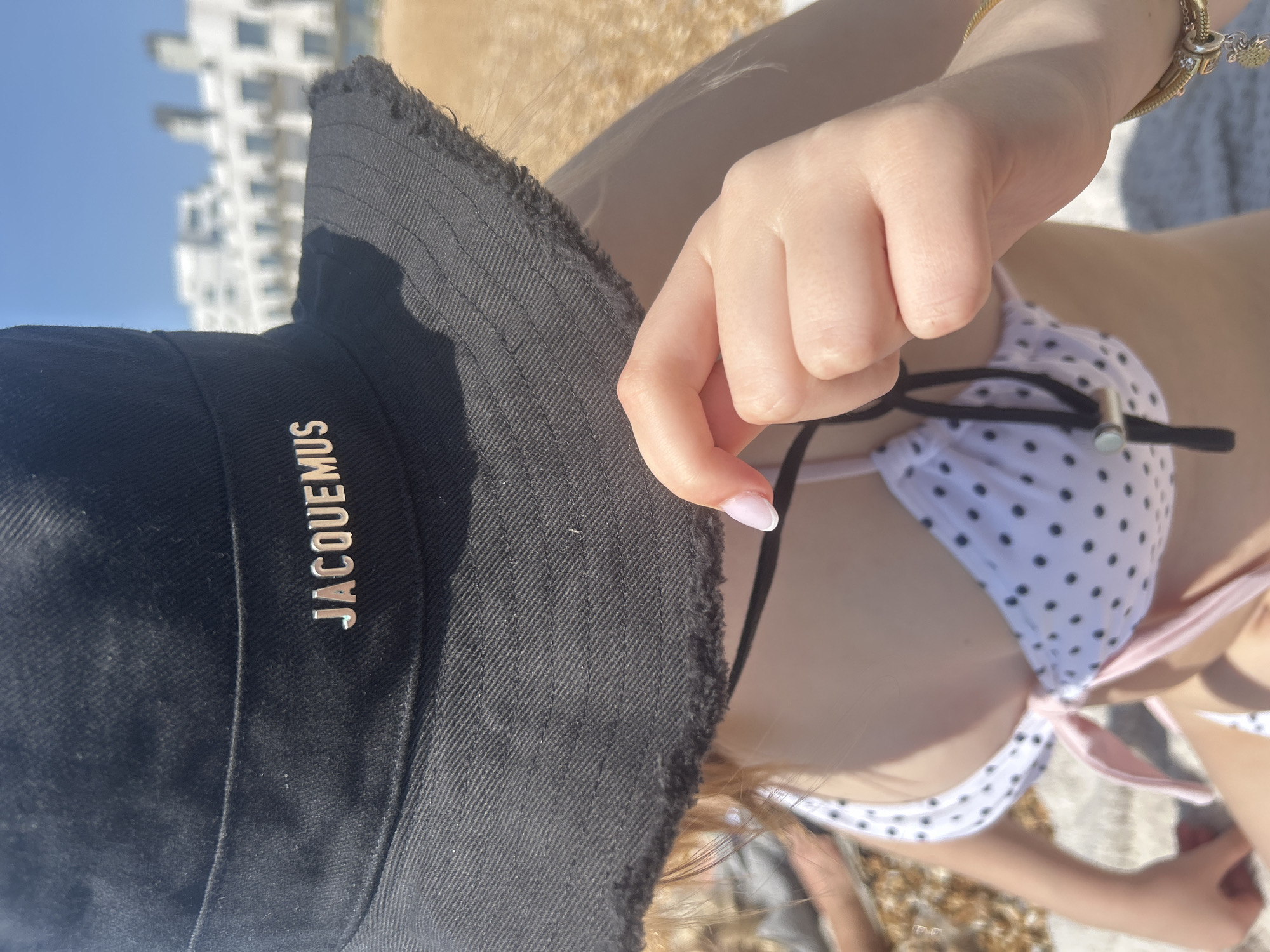 Sunny beach day draws crowds to Folkestone pebble shore