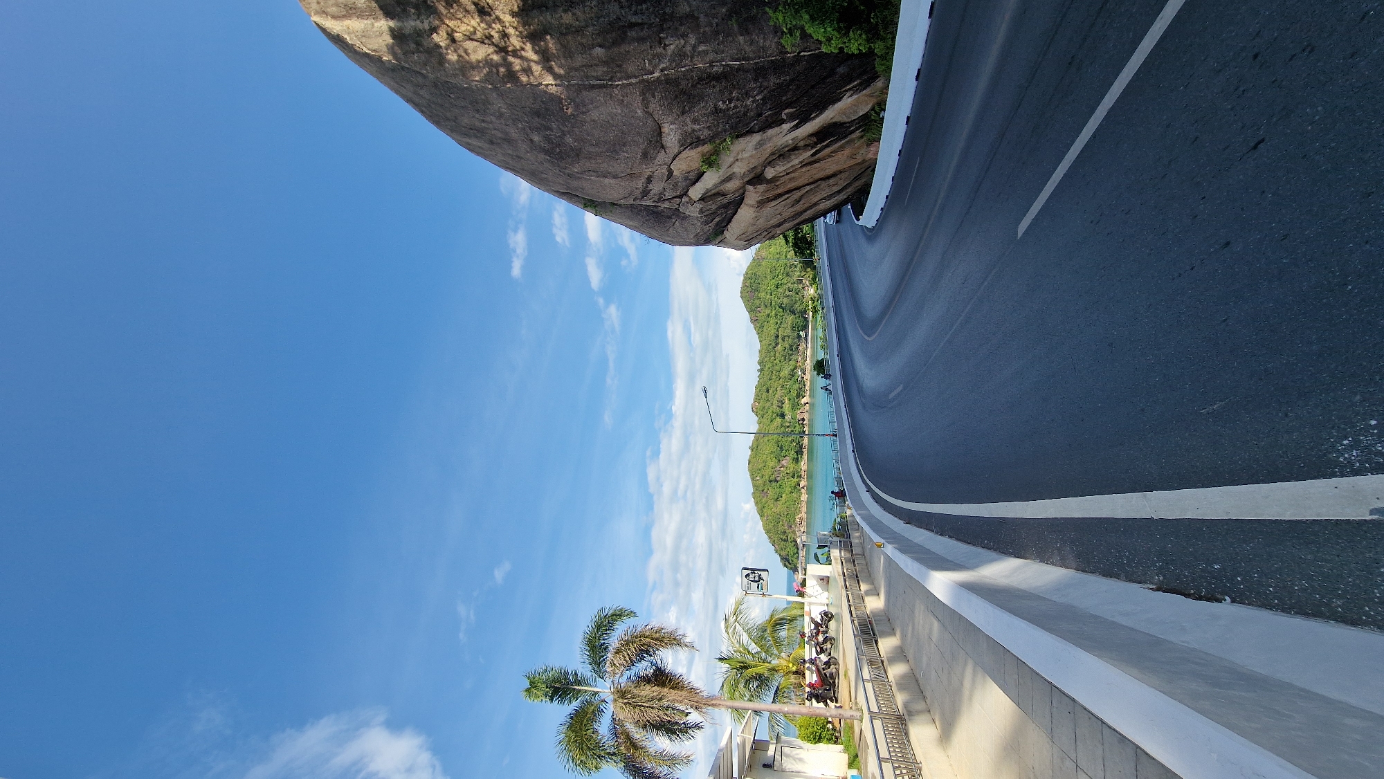 Coastal road conditions documented in Baan Chaweng Noi, Thailand