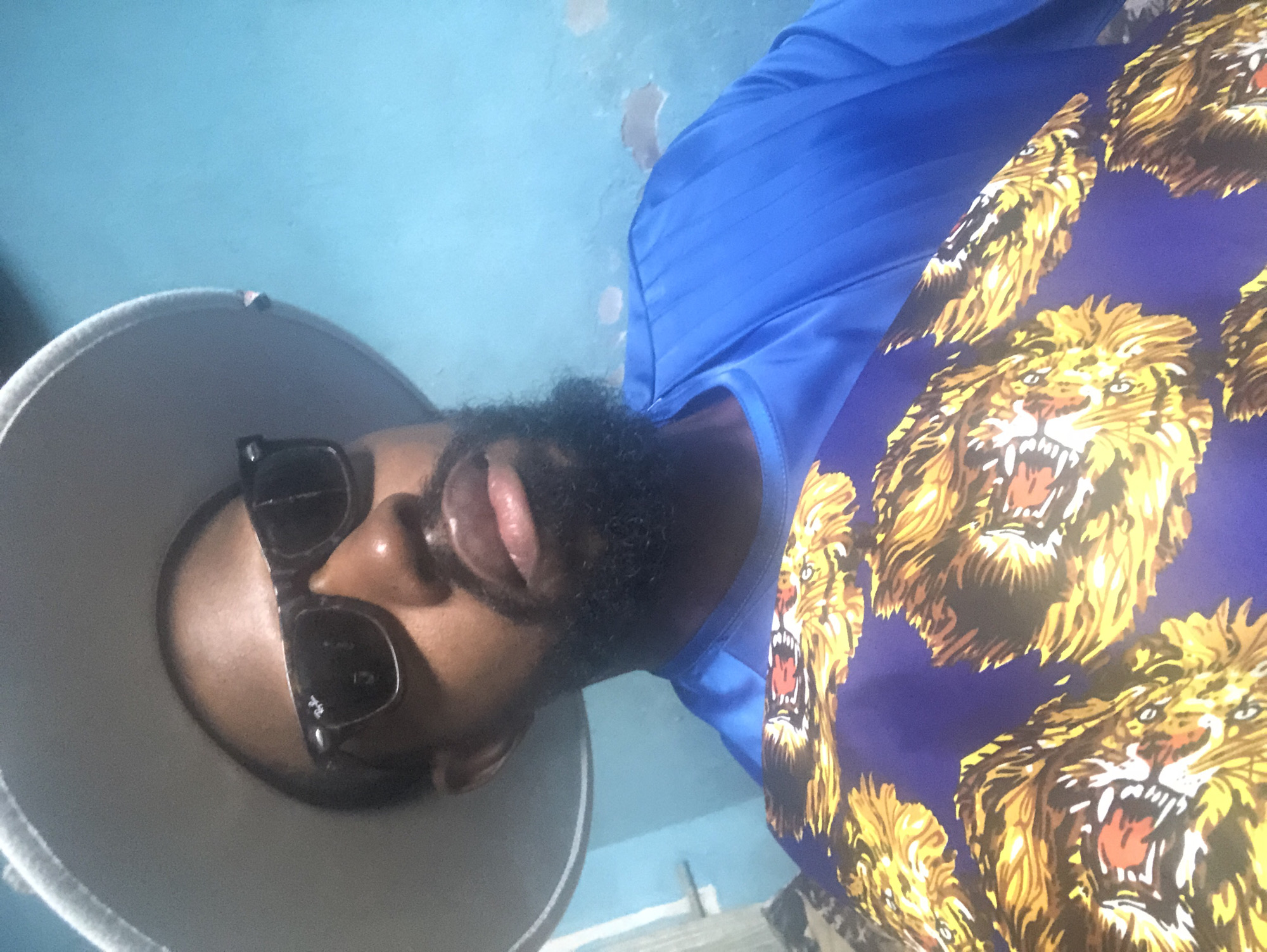 Striking blue dashiki look styled and shown off in Lagos