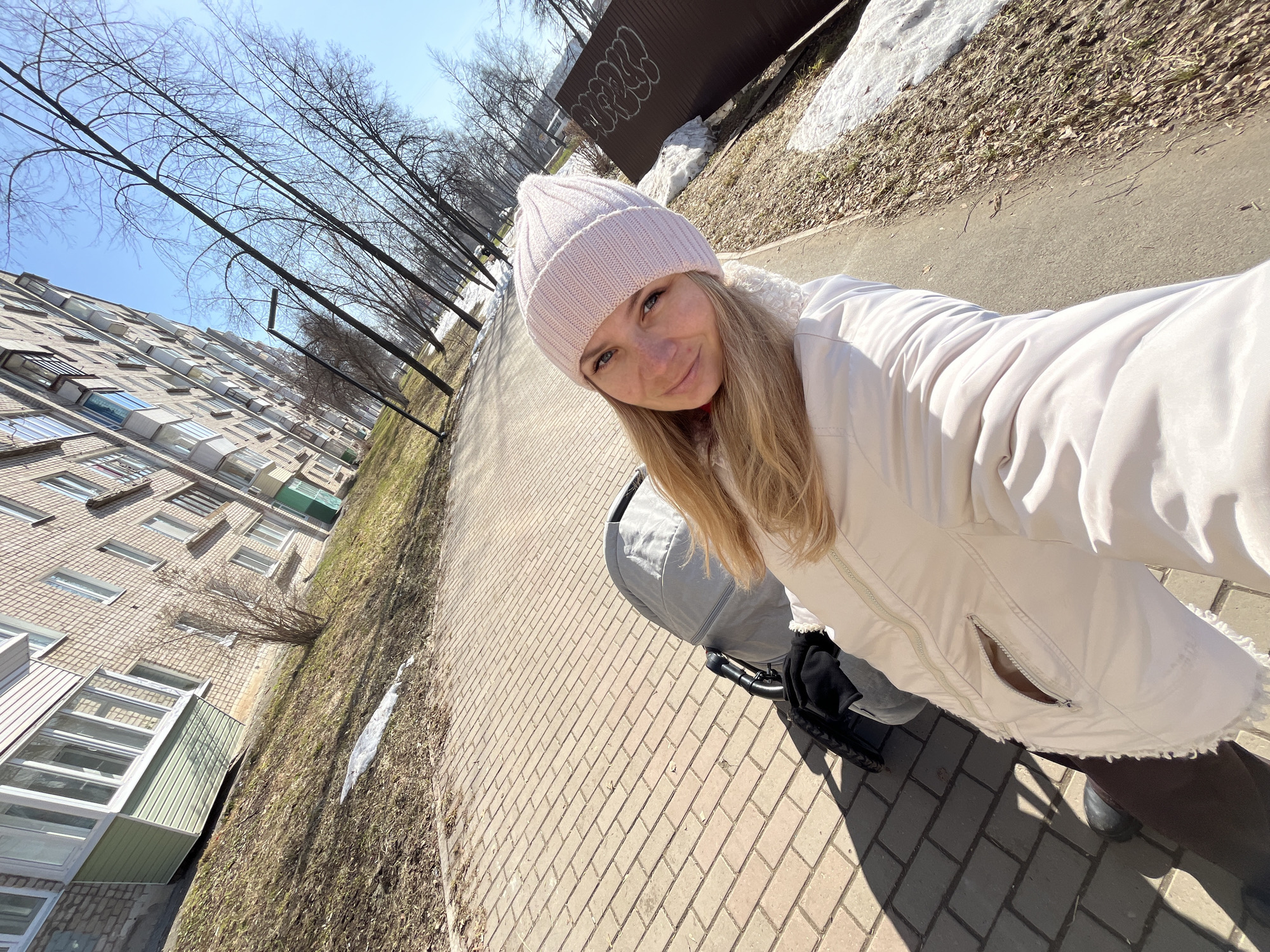 Morning life documented across Chaikovsky, Russia in single hour