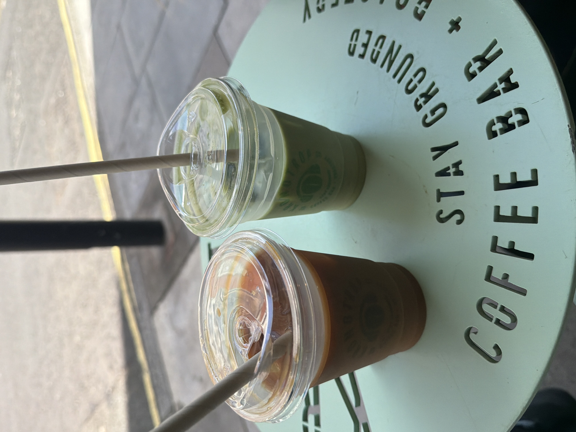 London coffee shop and building exterior documented by witnesses
