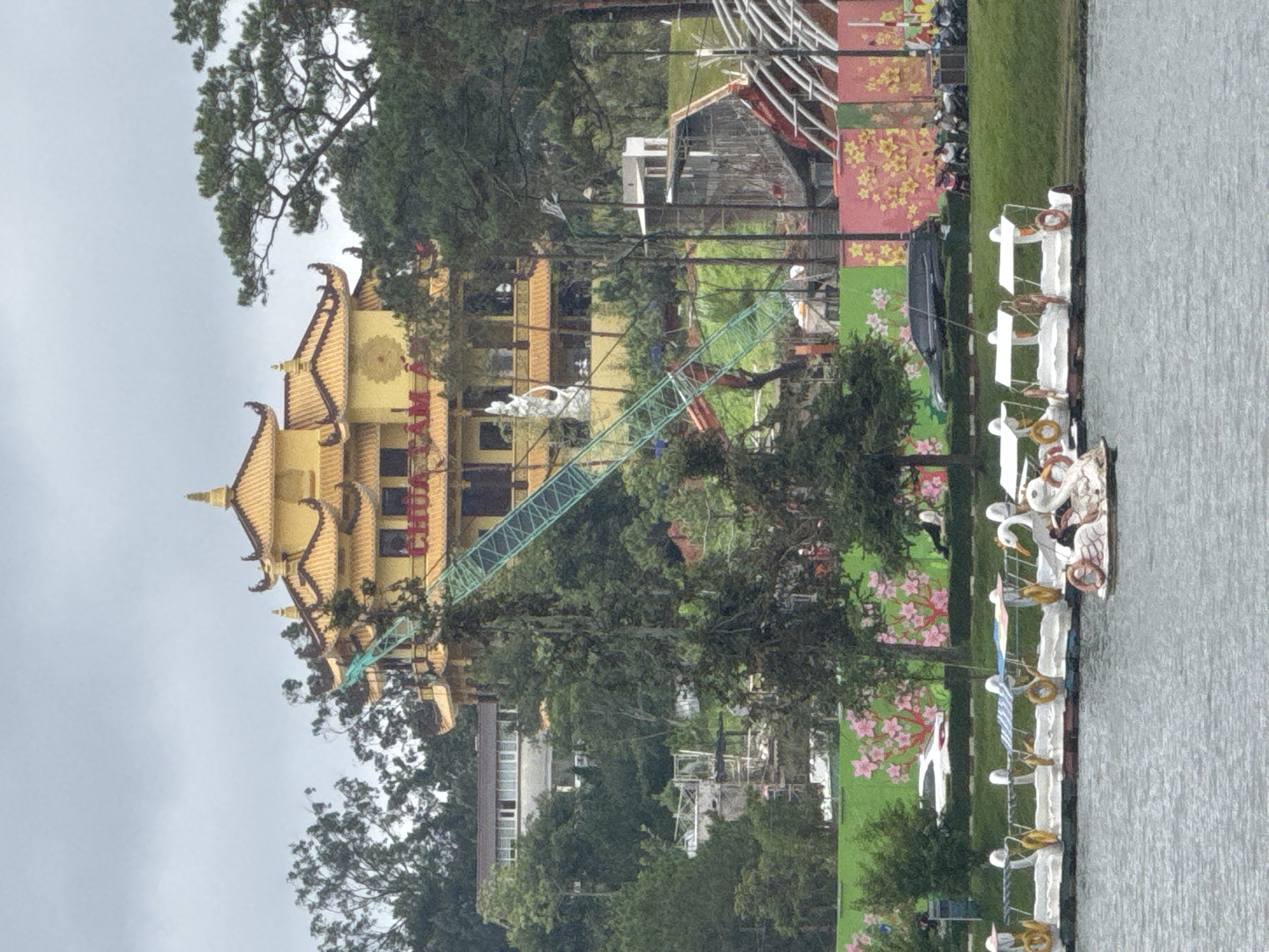 Around Da Lat: monastery, lakeside roses, and a rainy-day stop