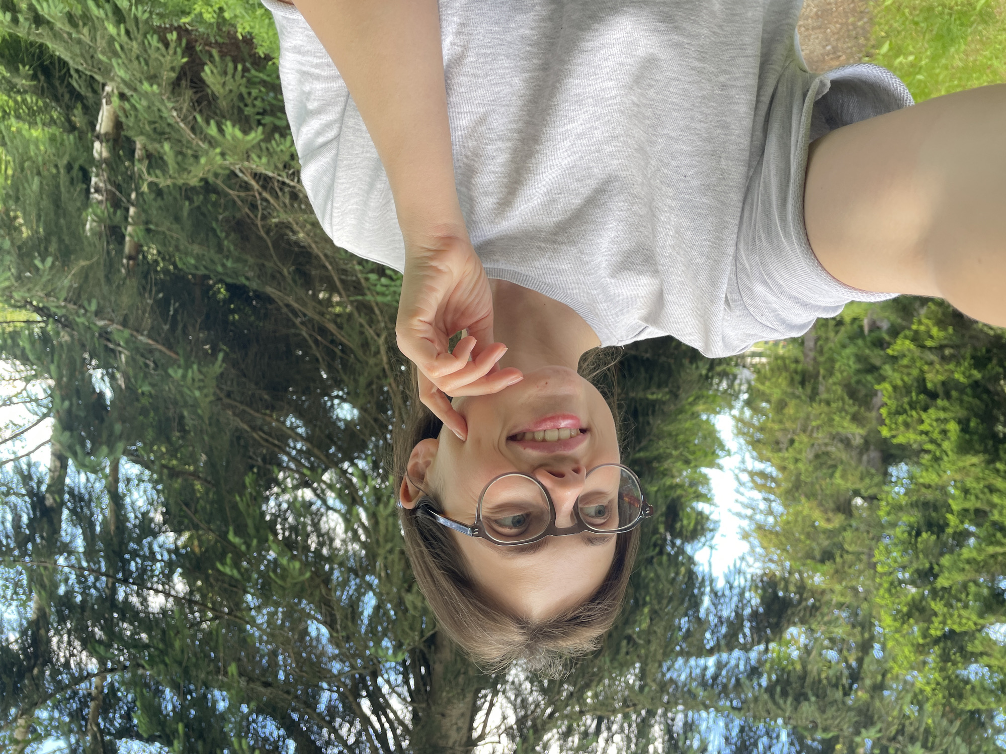 Solo forest walk through Szklarska Poręba, selfies and scenery