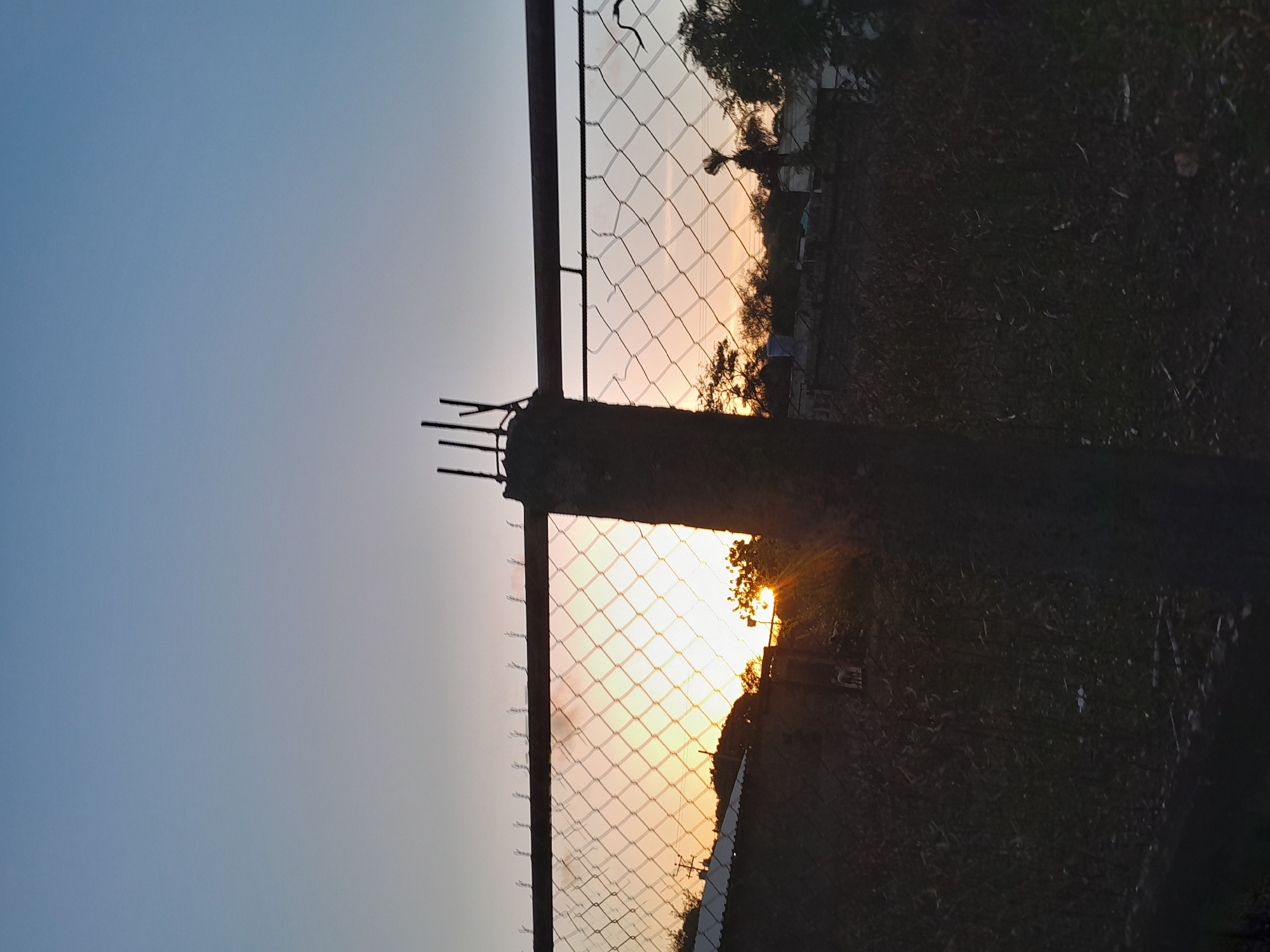 Evening twilight documented across Santa Ana, Venezuela neighborhoods