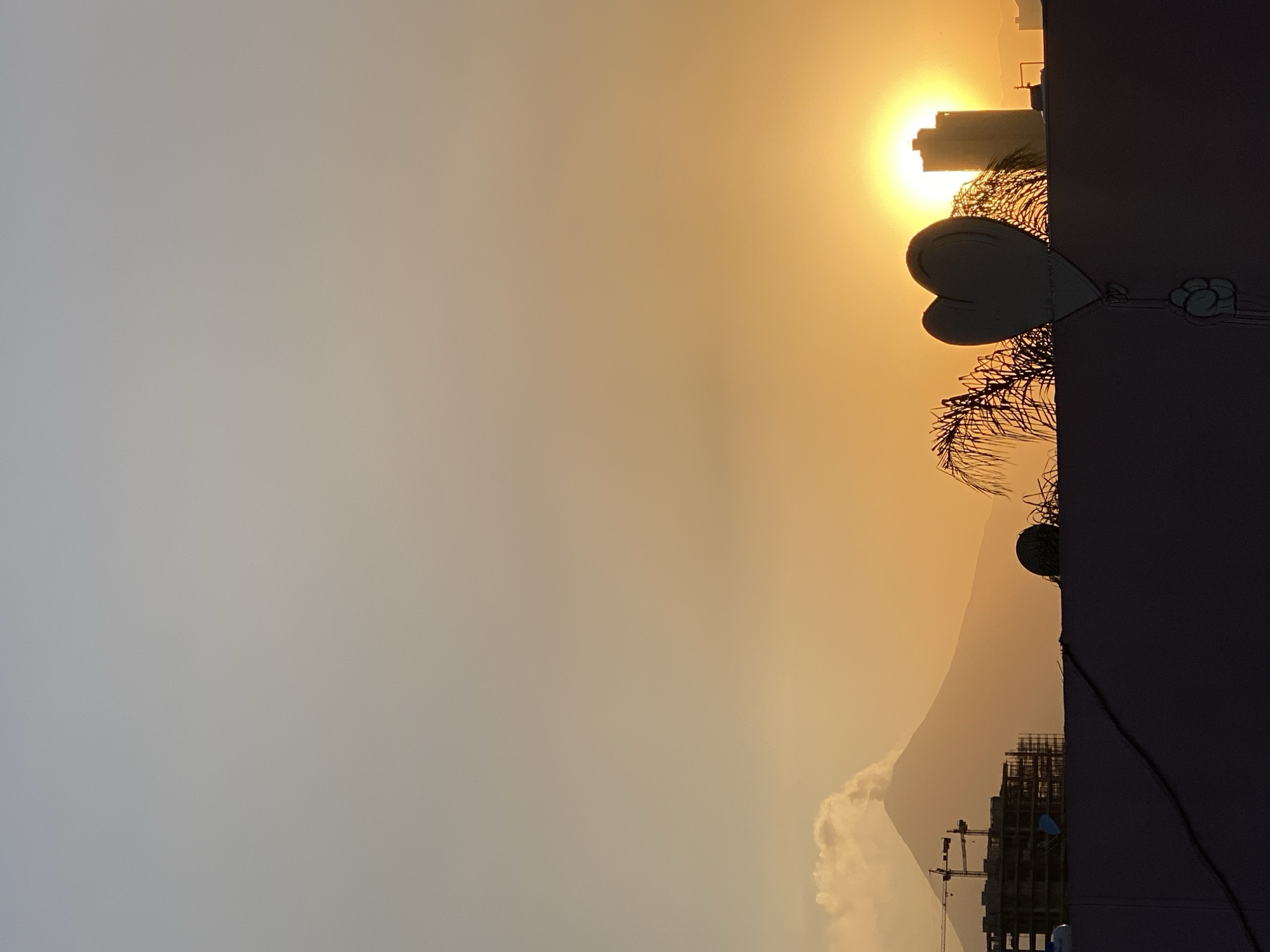 Social media moments captured across Puebla during dawn hours