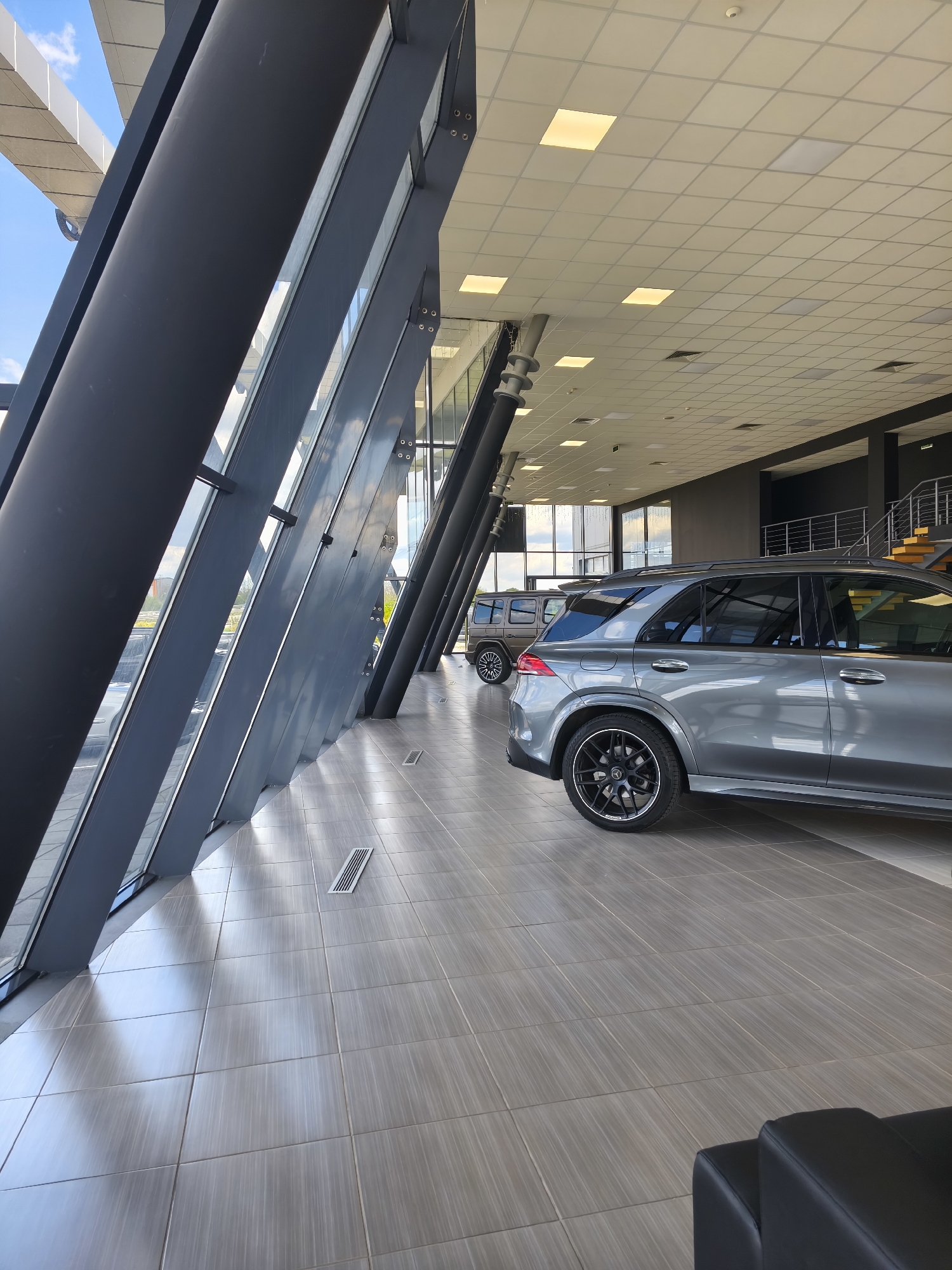 Mercedes dealership documented in Lozen, Bulgaria during midday visit
