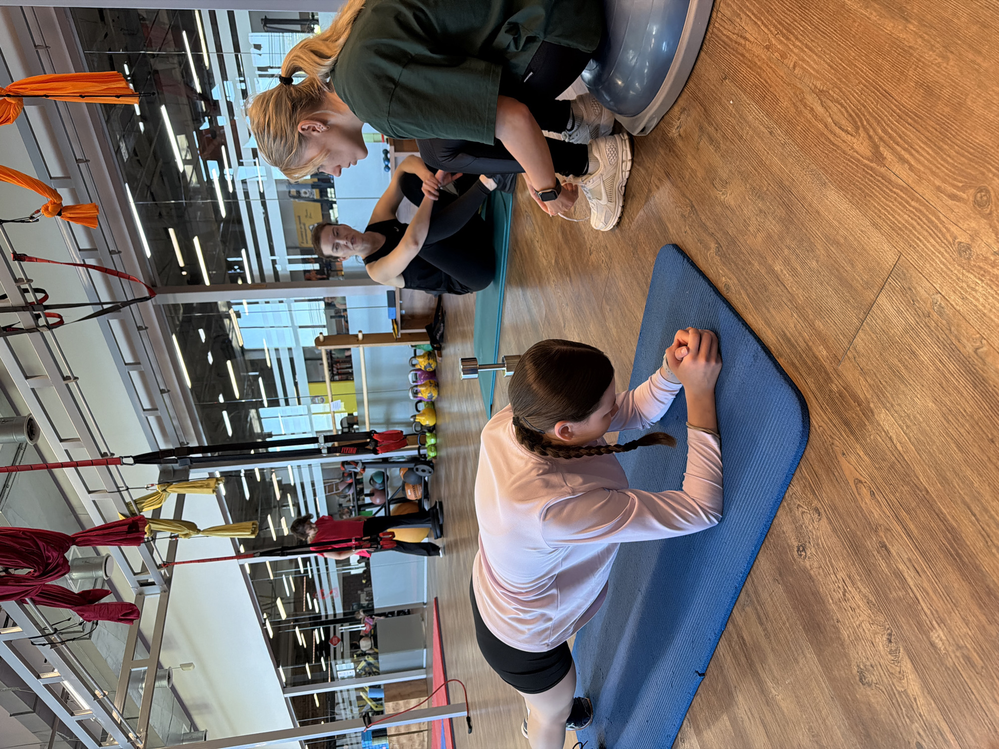 Gym sessions and casual indoor moments in Chaikovsky