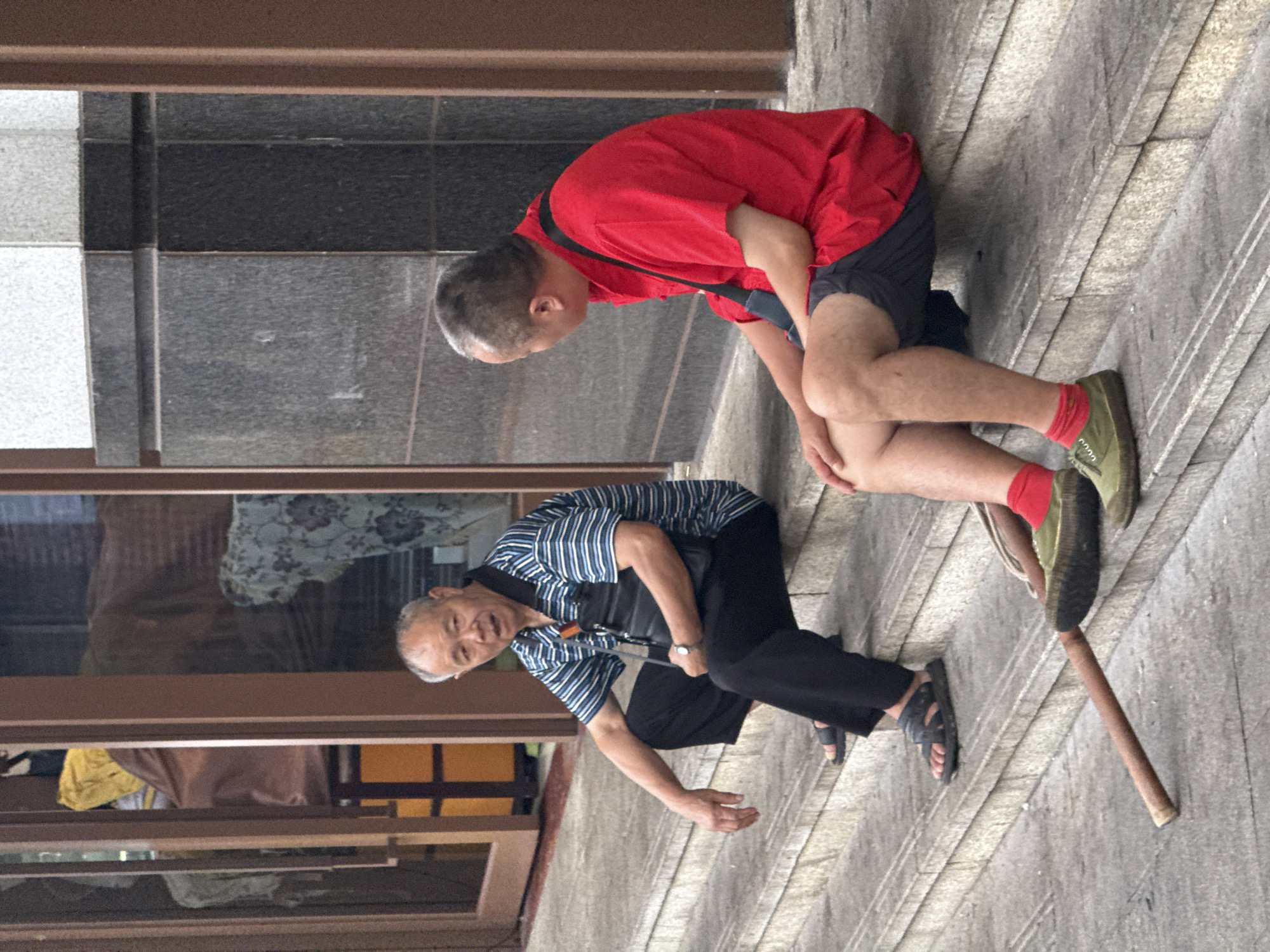 Everyday street life in Chongqing's Yuzhong District