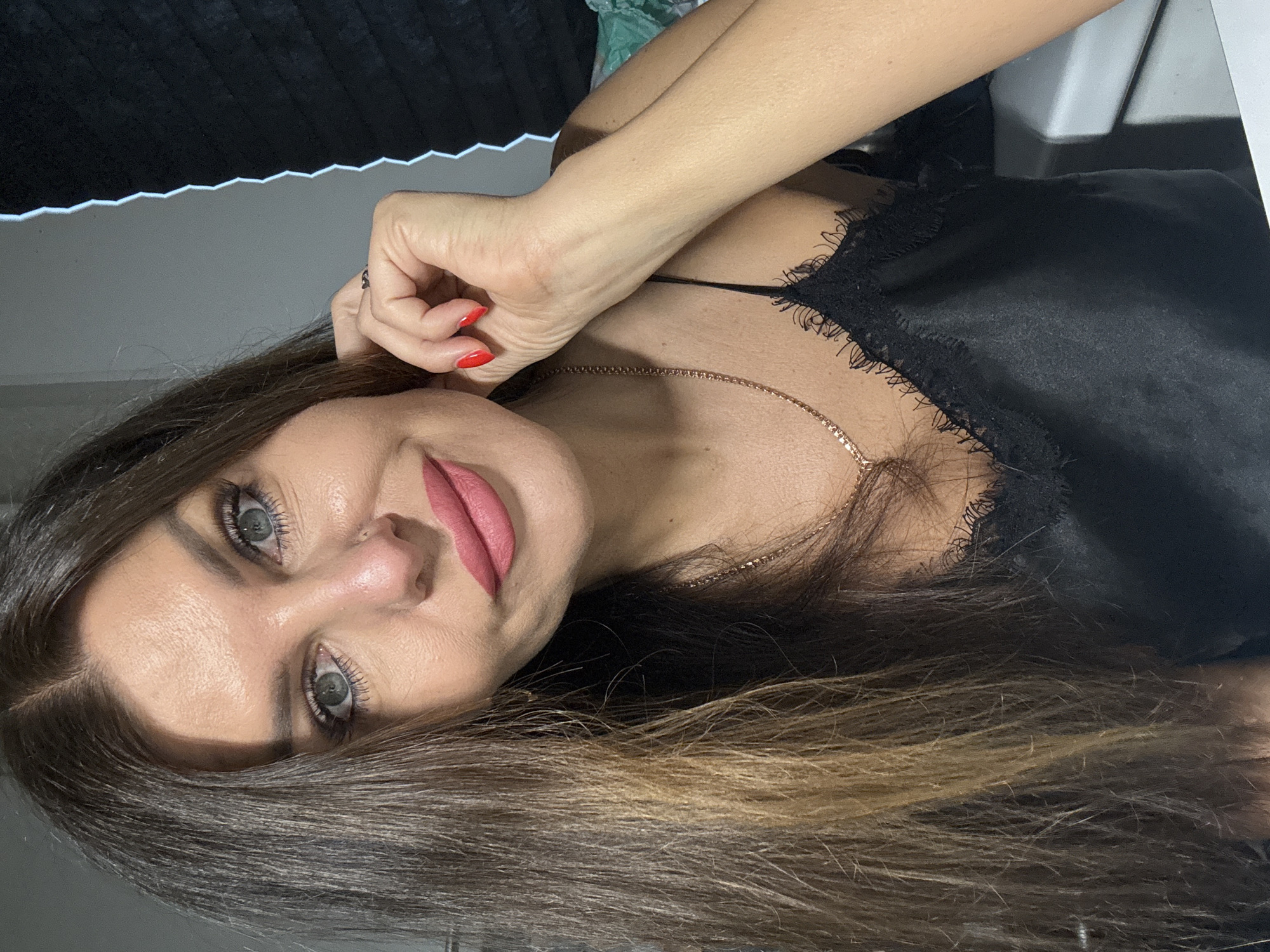 Woman takes series of selfies in Chaikovsky, Russia