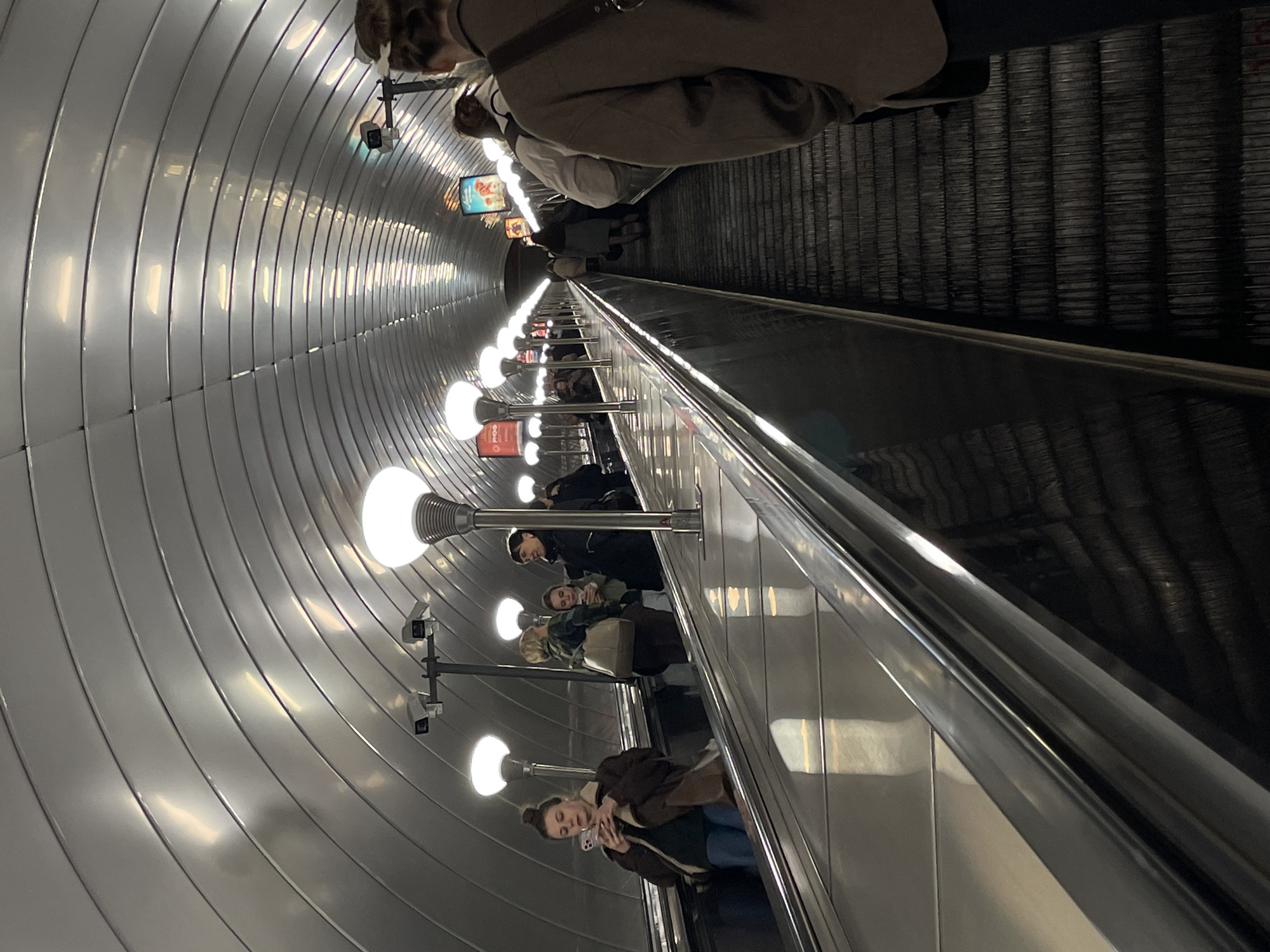 Evening rush hour commute captured in Saint Petersburg metro