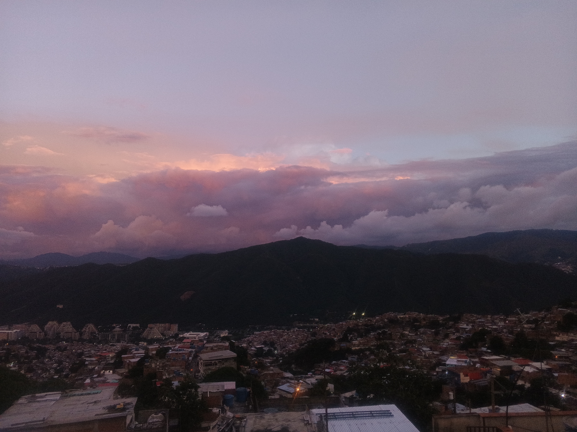 Caracas at dusk: city views and home life