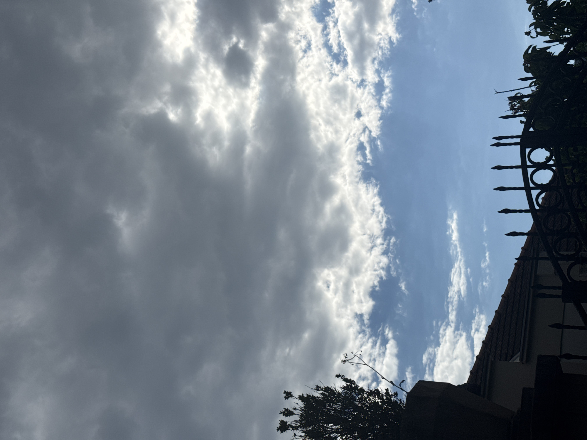 Contrasting sky conditions observed over Herceg Novi, Montenegro