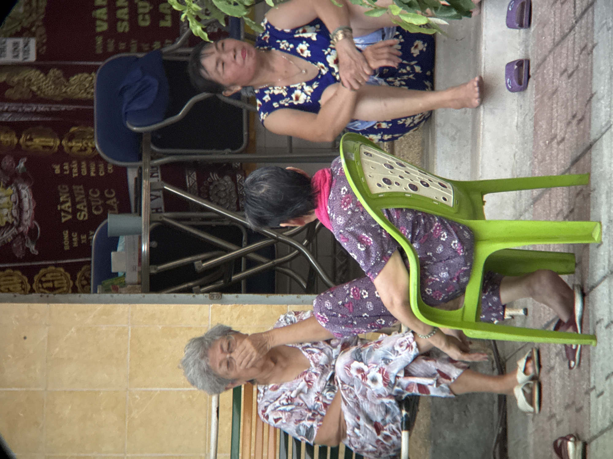 Nha Trang street life from midday to sunset