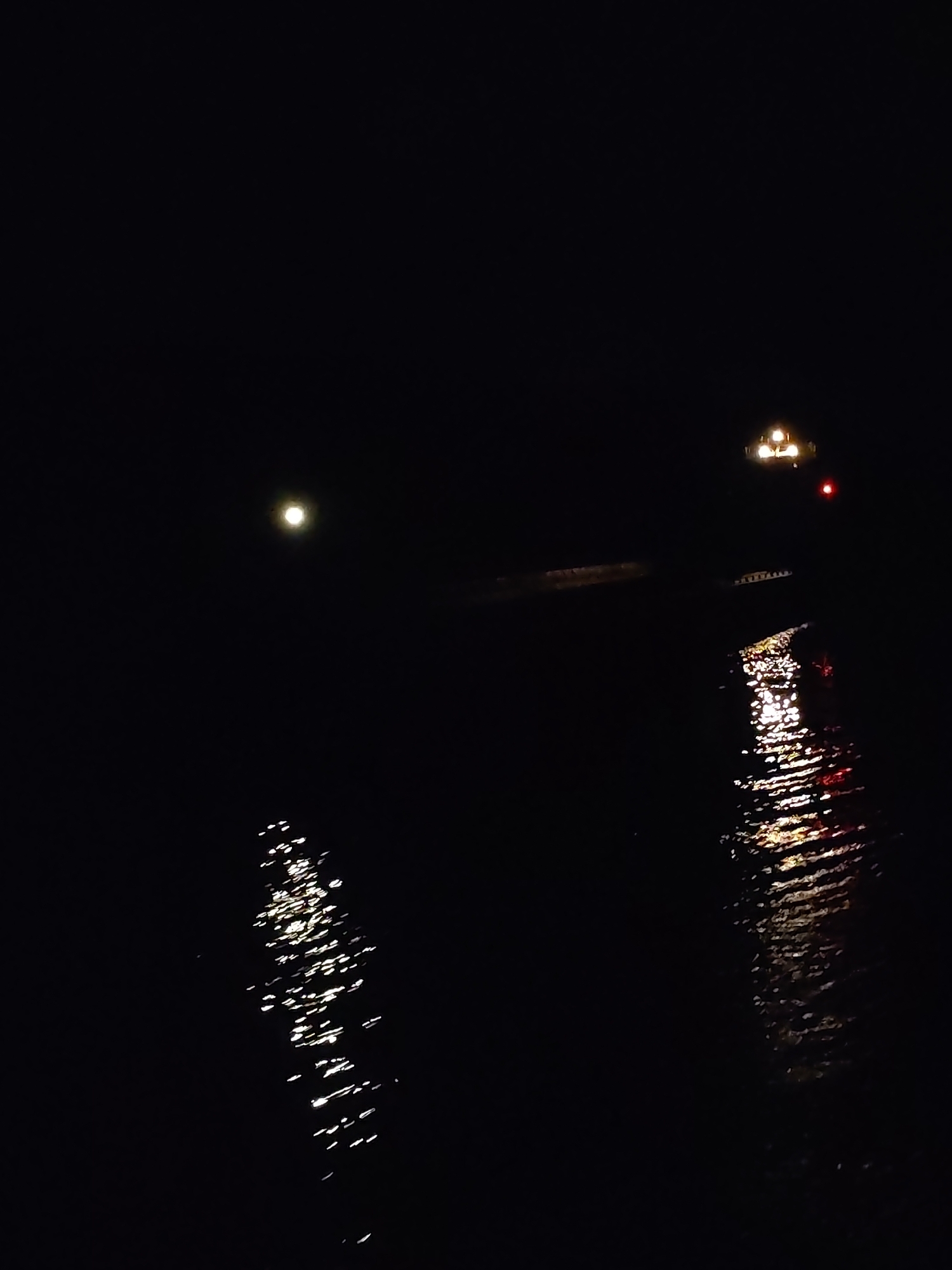 Nighttime water observation and marine radar activity in Russia