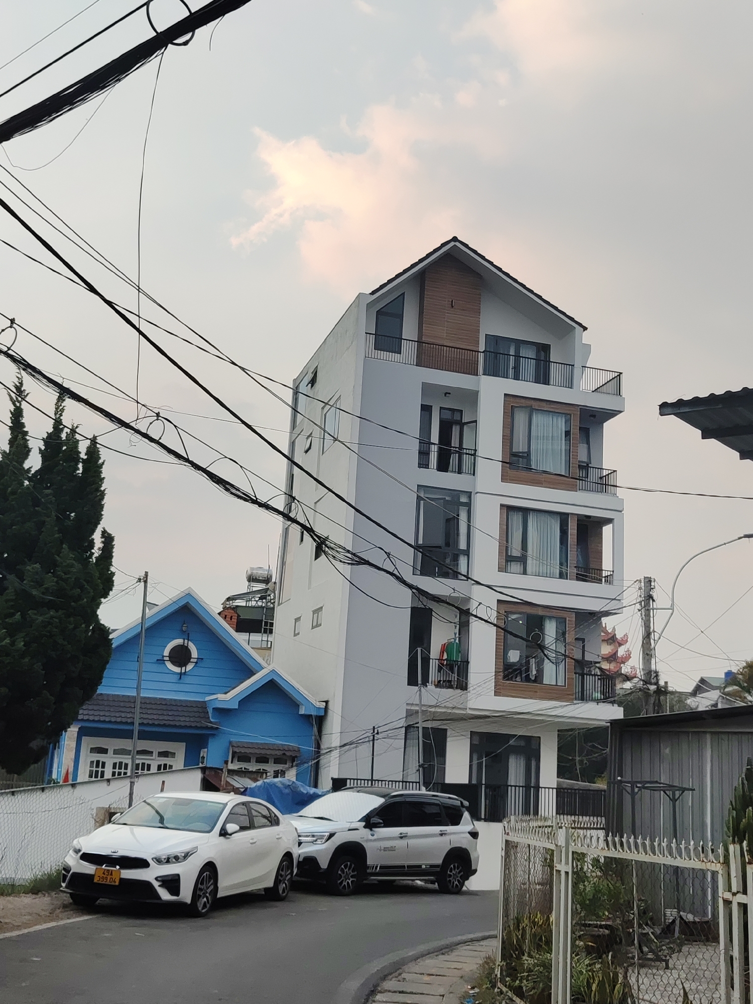 Street scenes captured in Da Lat, Vietnam