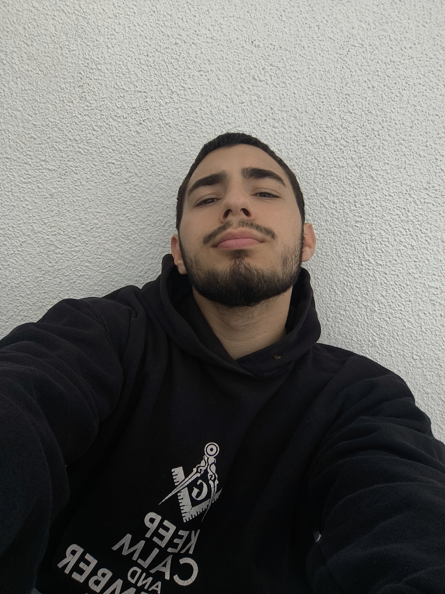 Man in 'Keep Calm' hoodie spotted in Schiltigheim